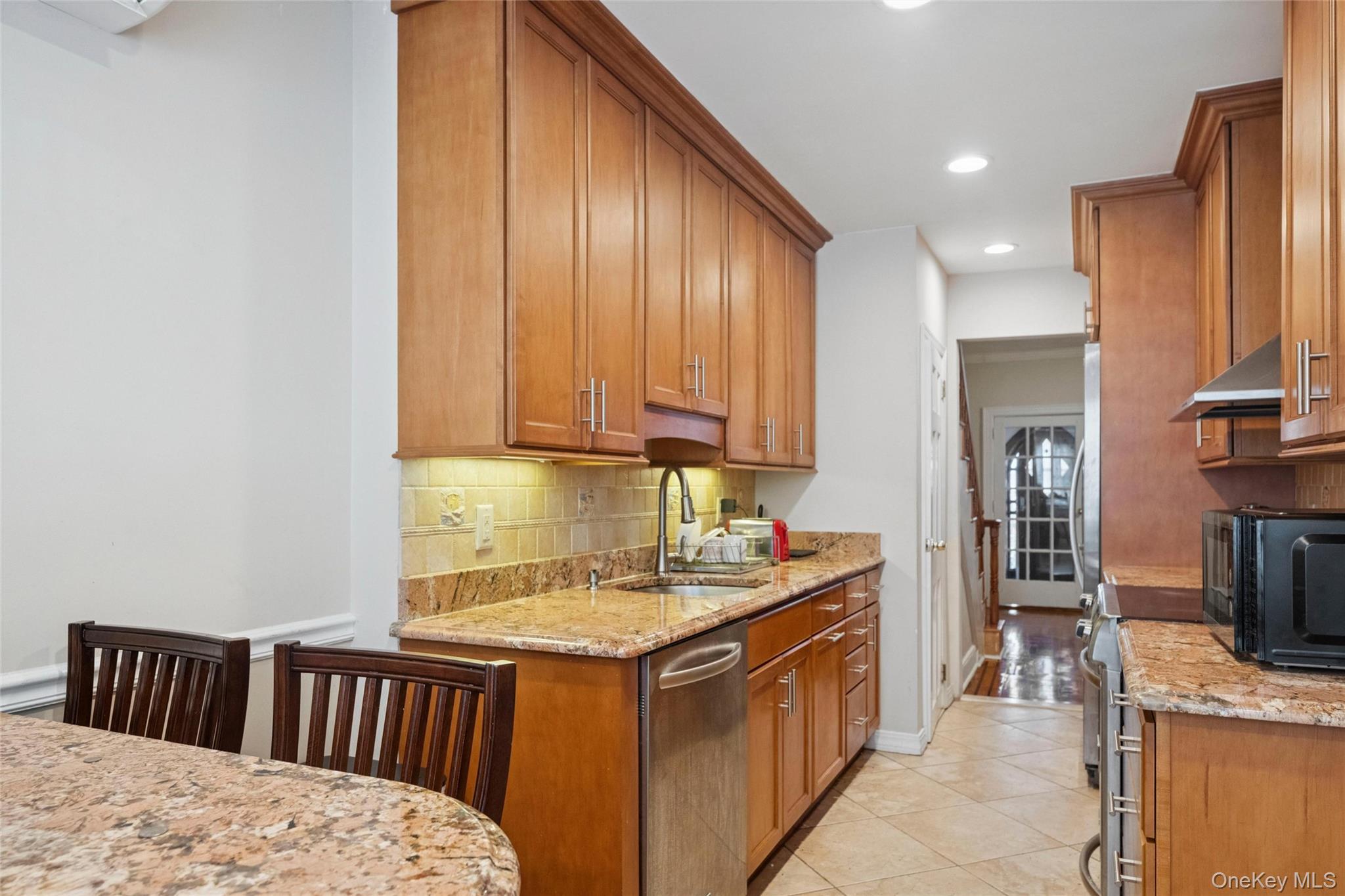 131-18 226th Street, Laurelton, NY 11413