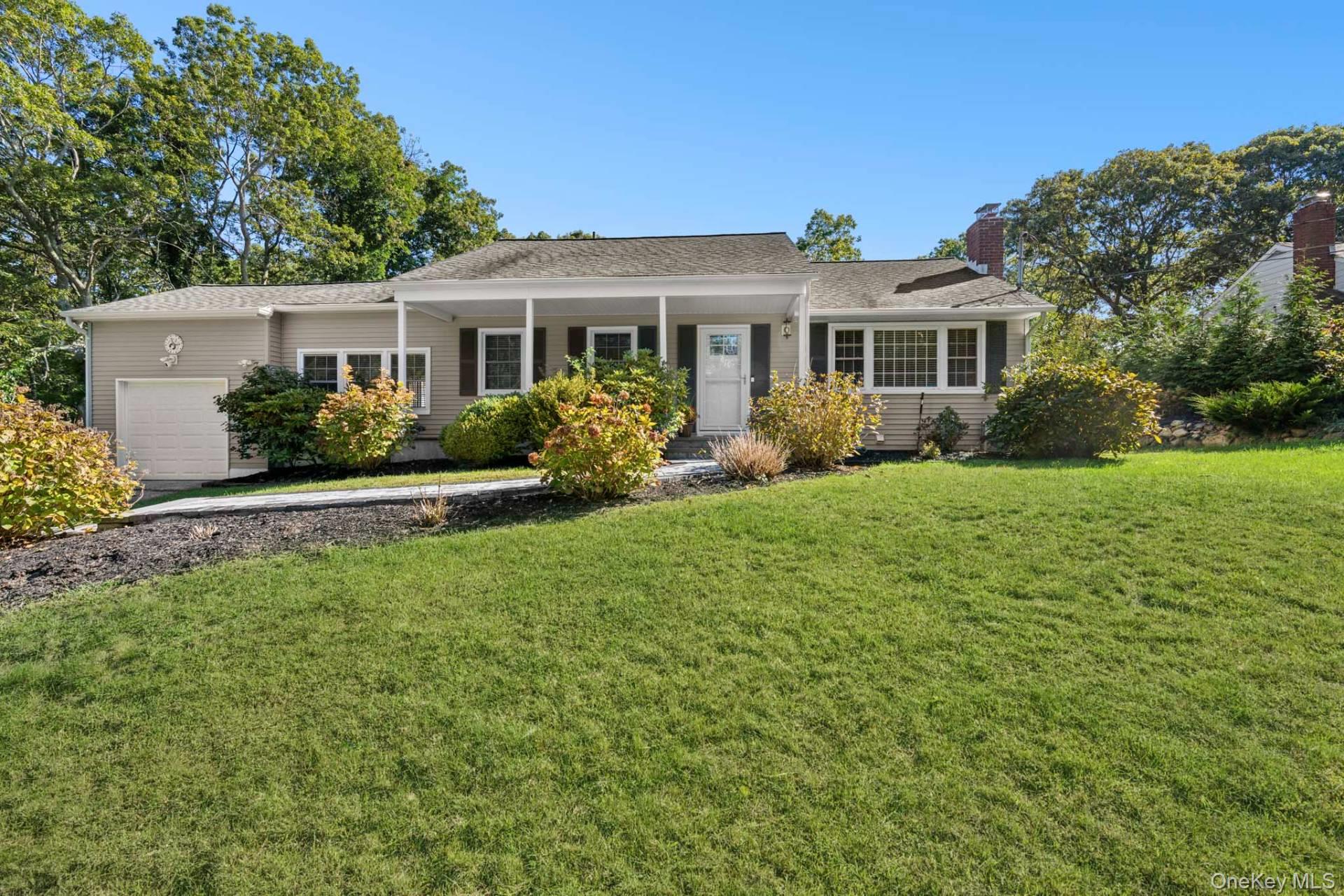 10 Bittersweet Avenue S, Hampton Bays, NY 11946