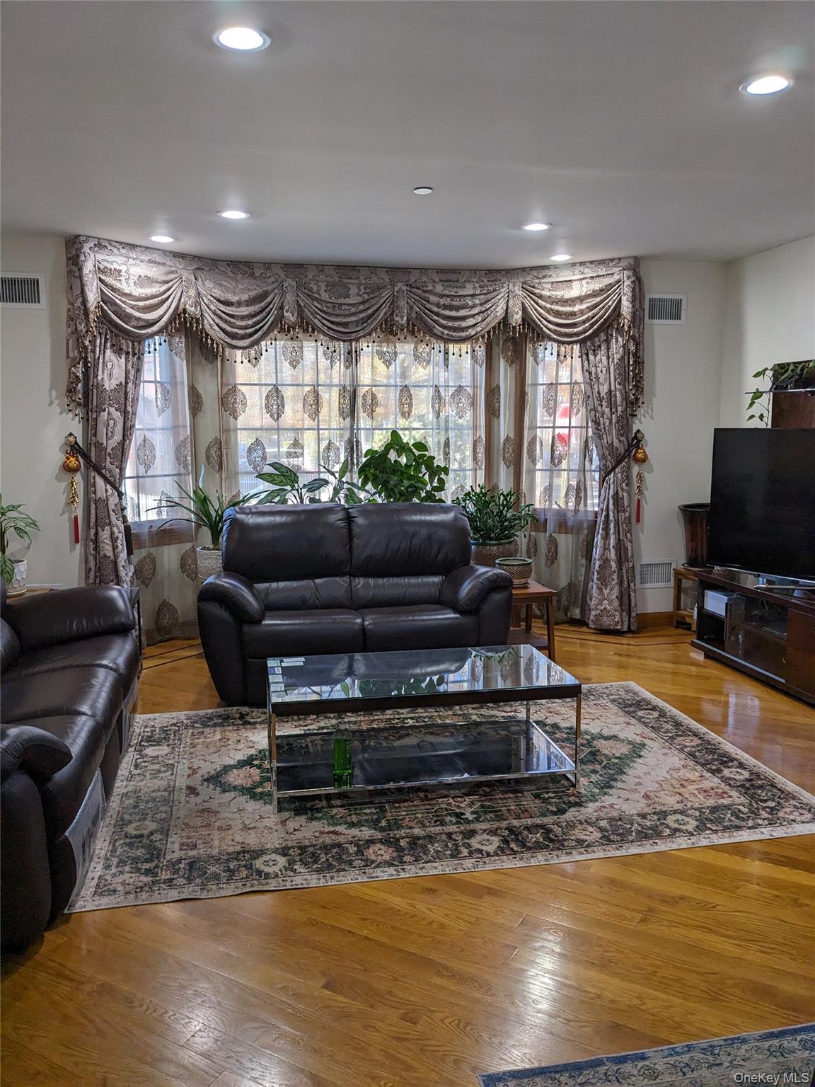 45-29 211 Street, Bayside, NY 11361