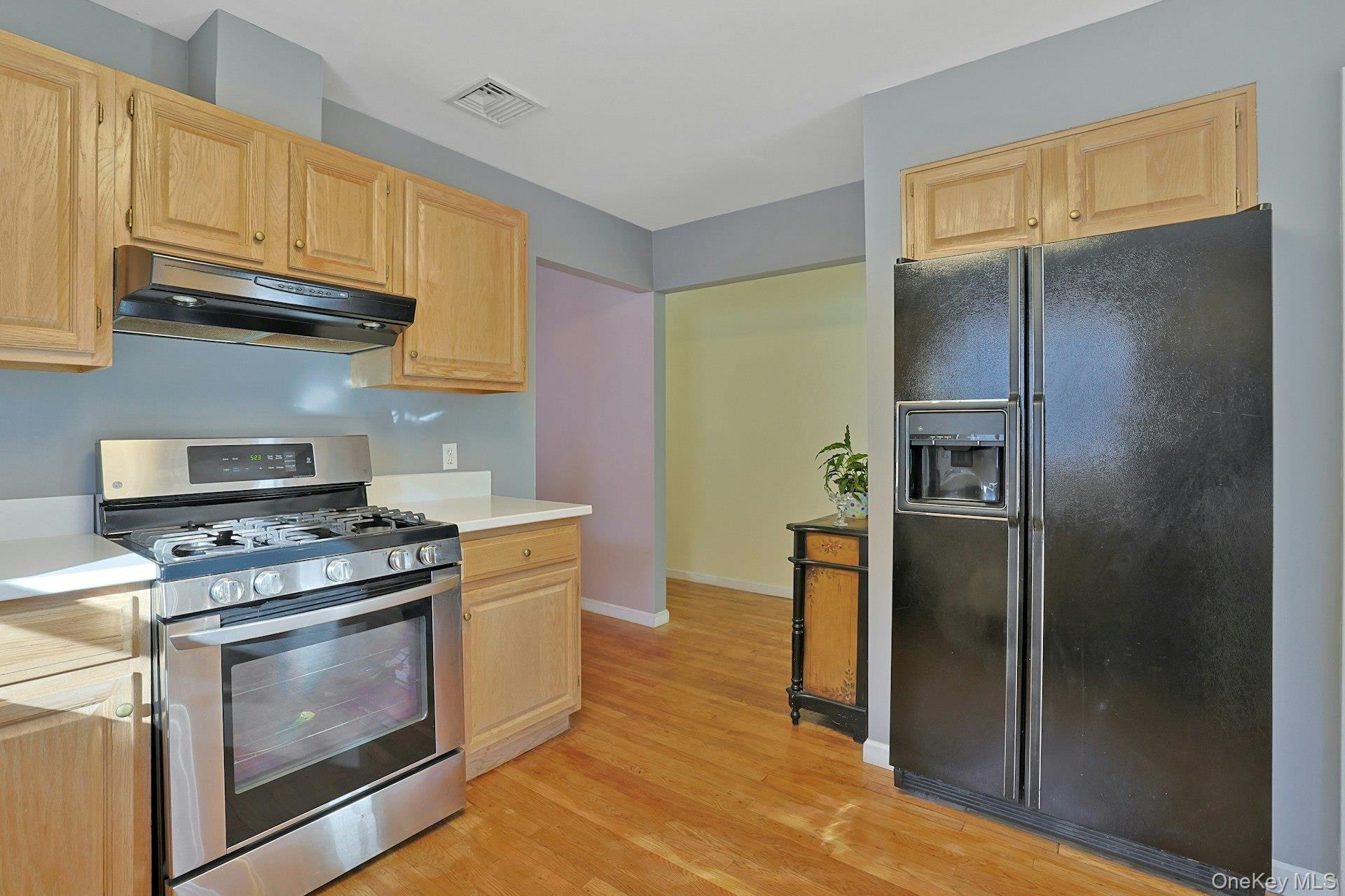 71 Holland Avenue, White Plains, NY 10603