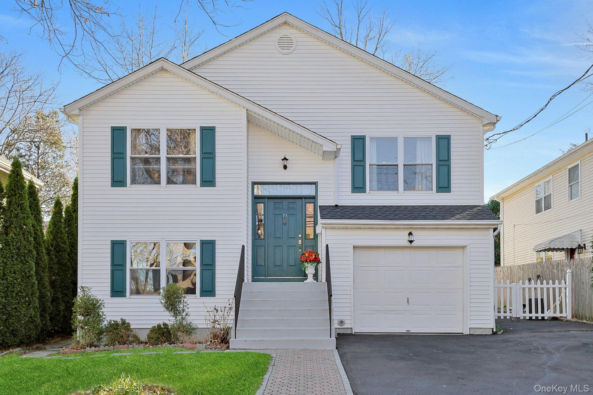 71 Holland Avenue, White Plains, NY 10603