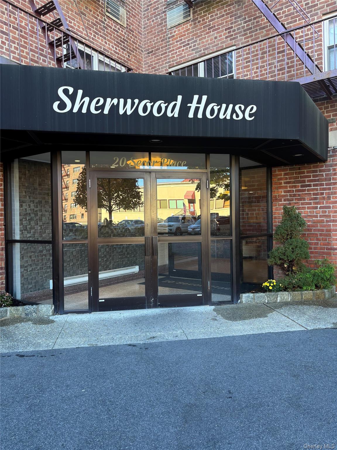 20 Secor # 6U, Yonkers, NY 10704