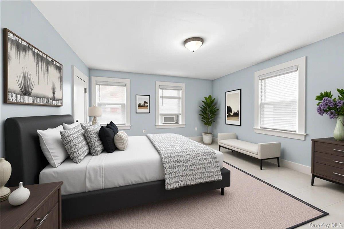 2849 E 195th Street, Bronx, NY 10461