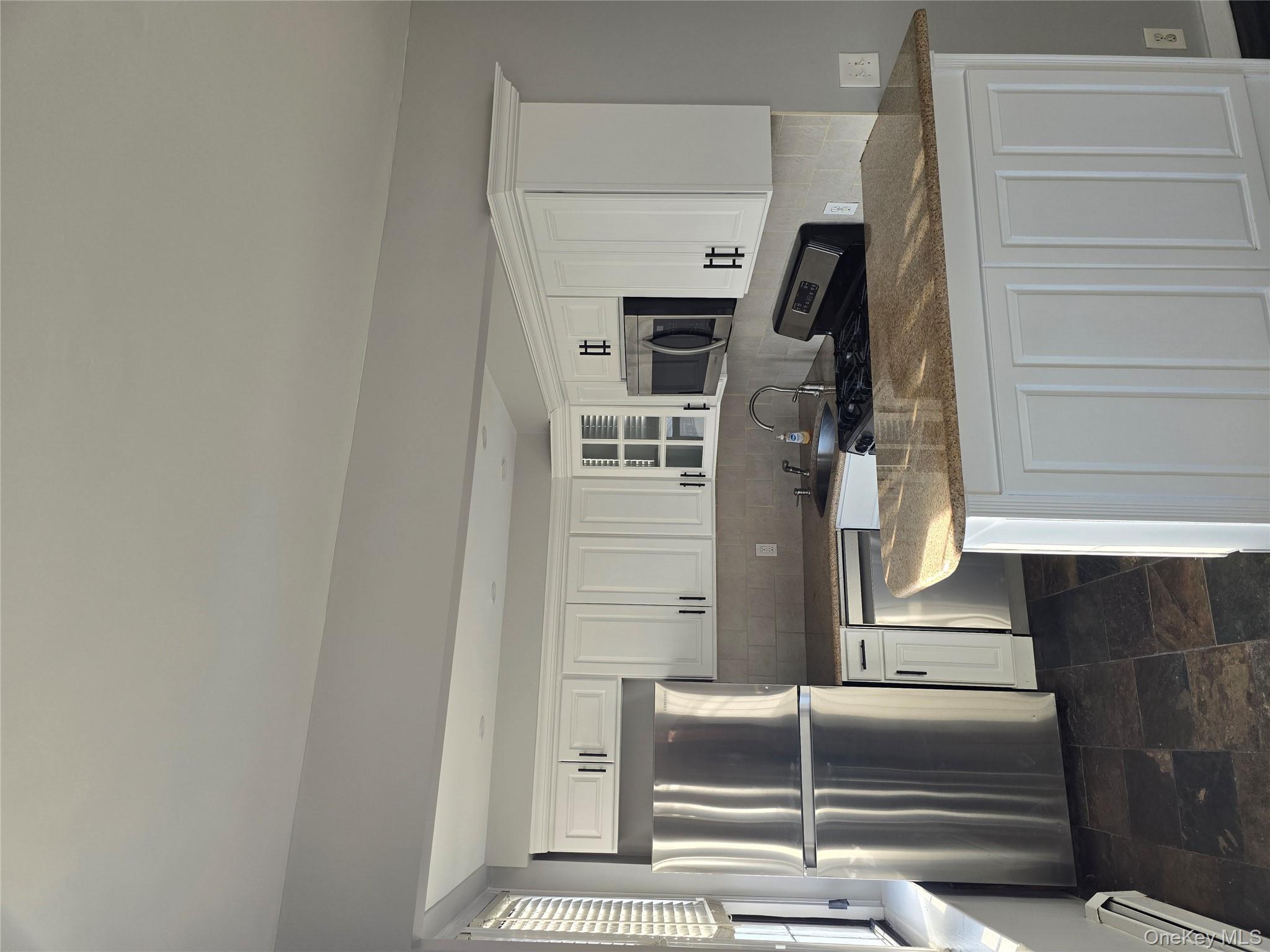 310 Riverside Boulevard # 3D, Long Beach, NY 11561