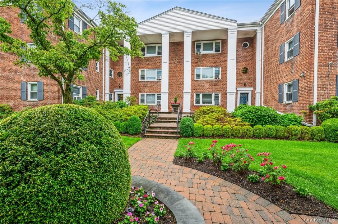 1833 Palmer Avenue # 2F, Larchmont, NY 10538