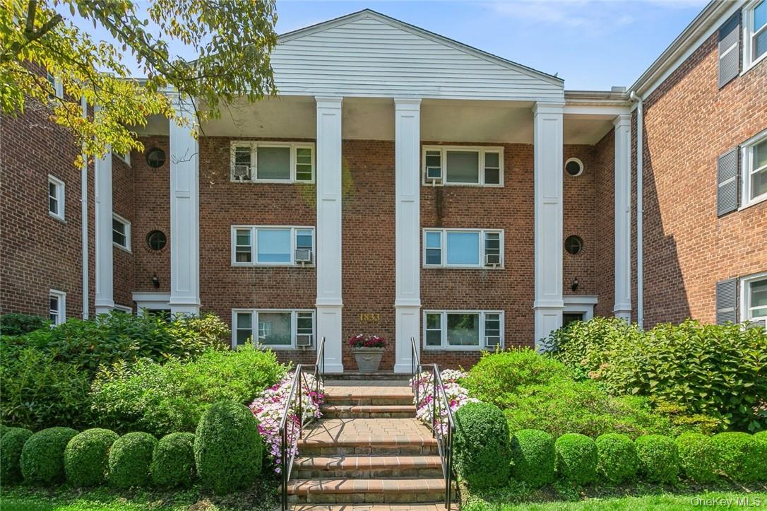 1833 Palmer Avenue # 2F, Larchmont, NY 10538