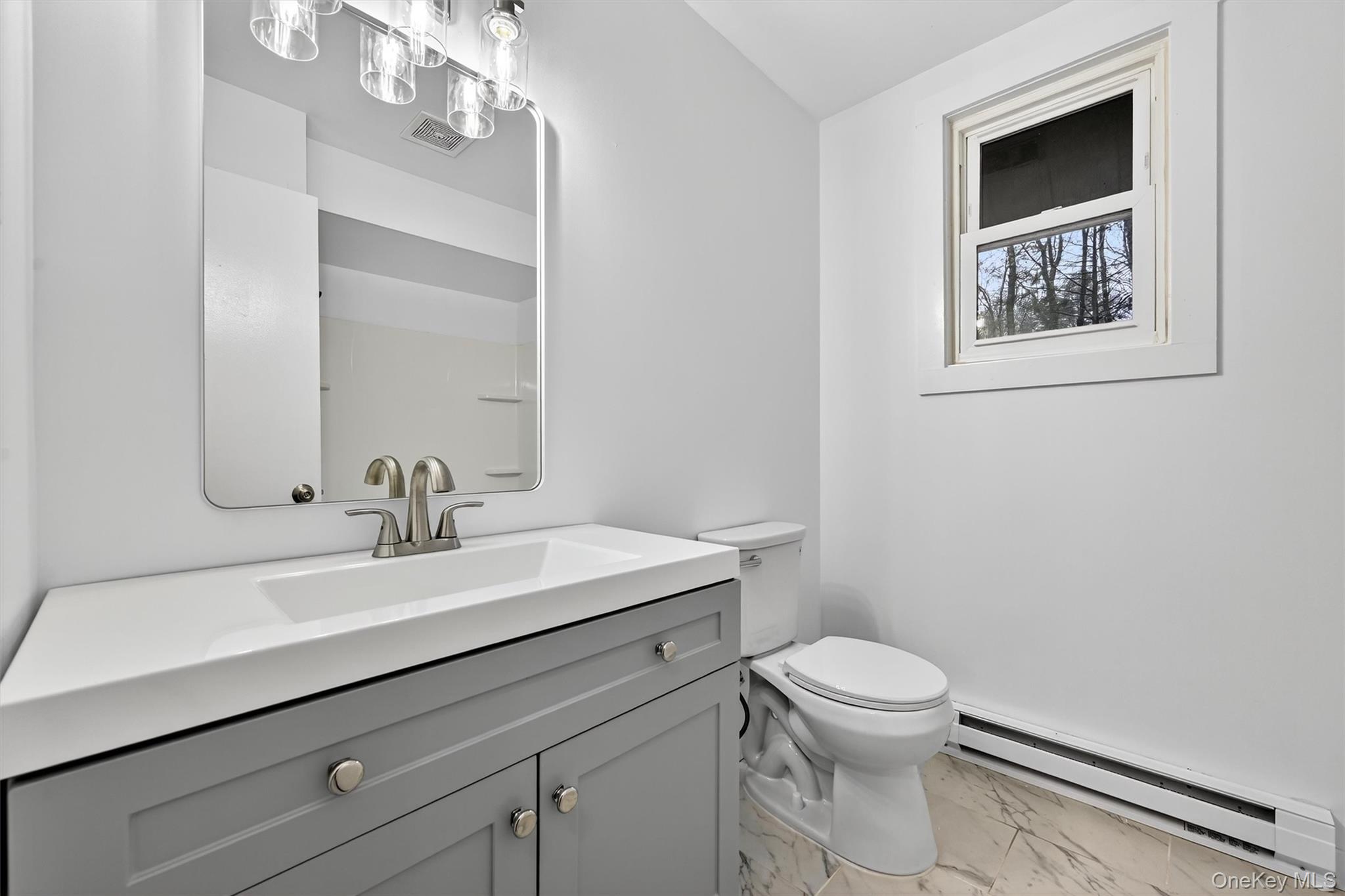 11 Kathleen Court, Kiamesha Lake, NY 12751