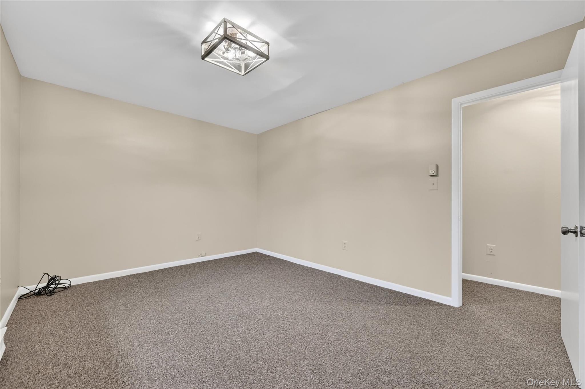 11 Kathleen Court, Kiamesha Lake, NY 12751