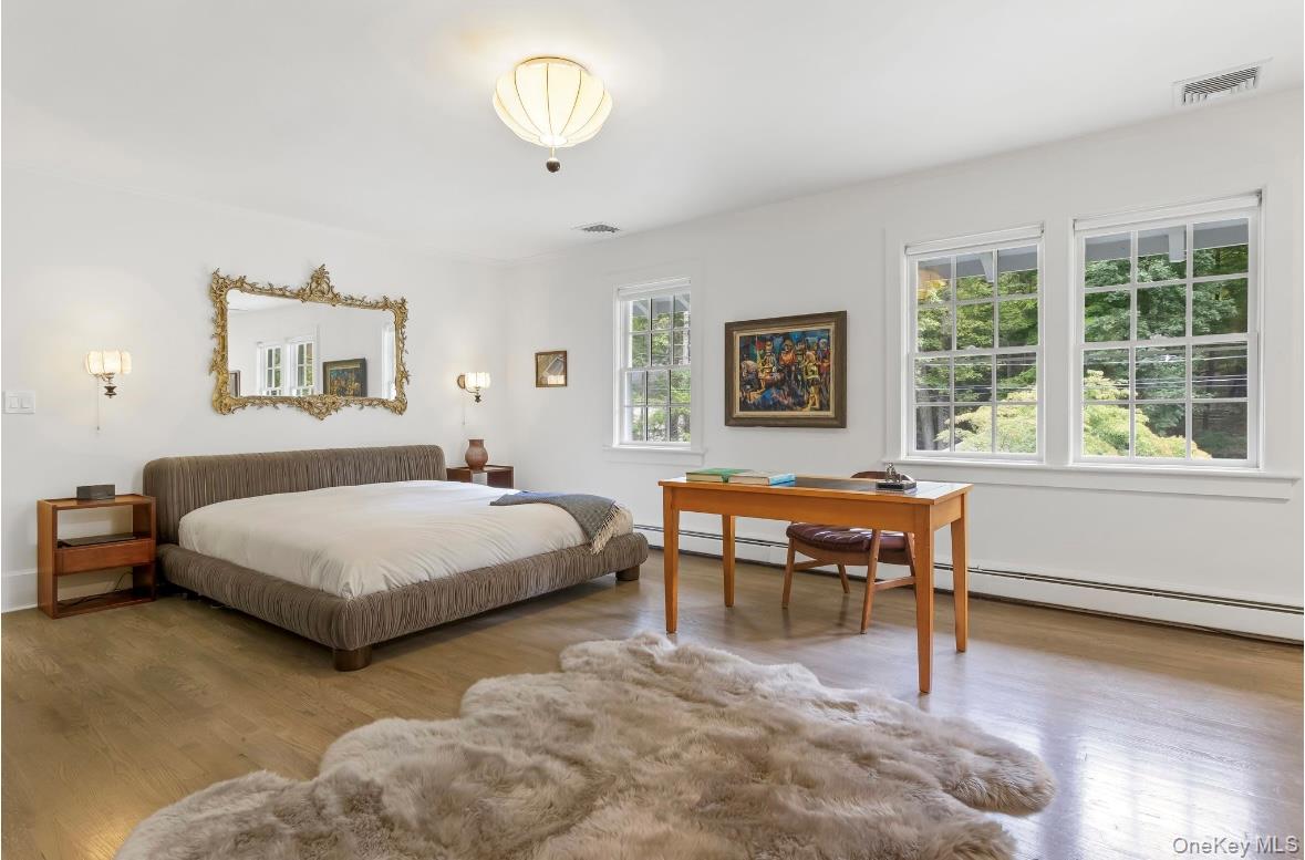 24 Acoma Road, Tuxedo Park, NY 10987