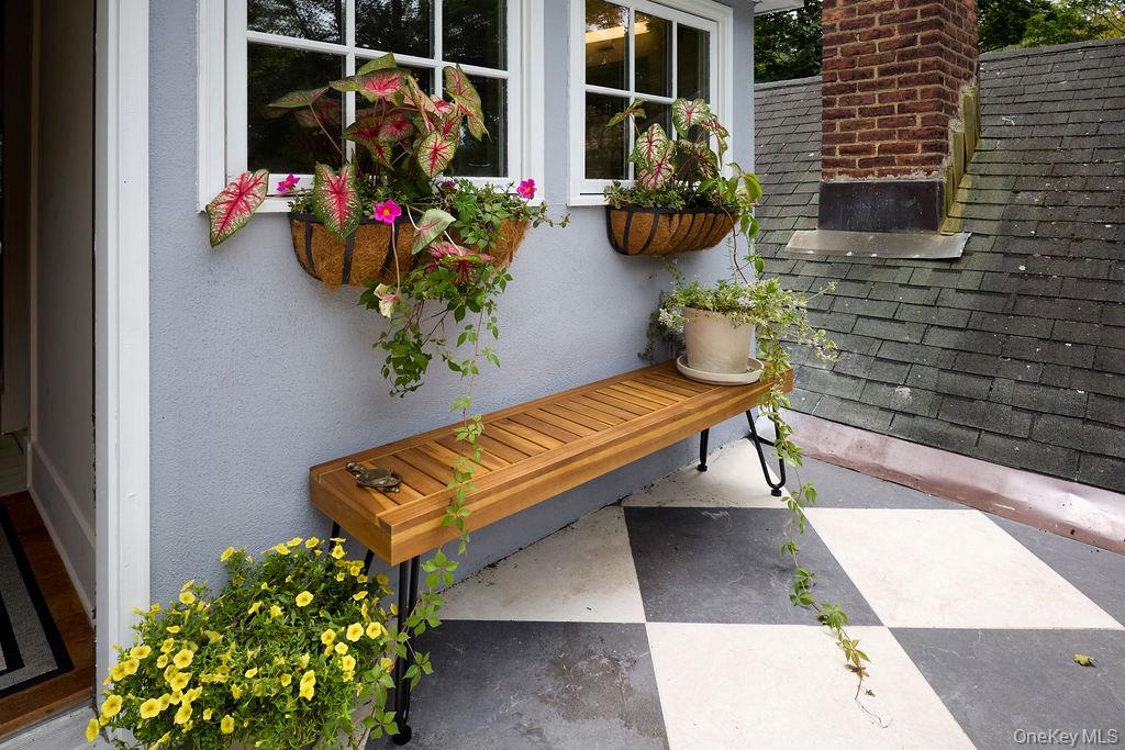 24 Acoma Road, Tuxedo Park, NY 10987