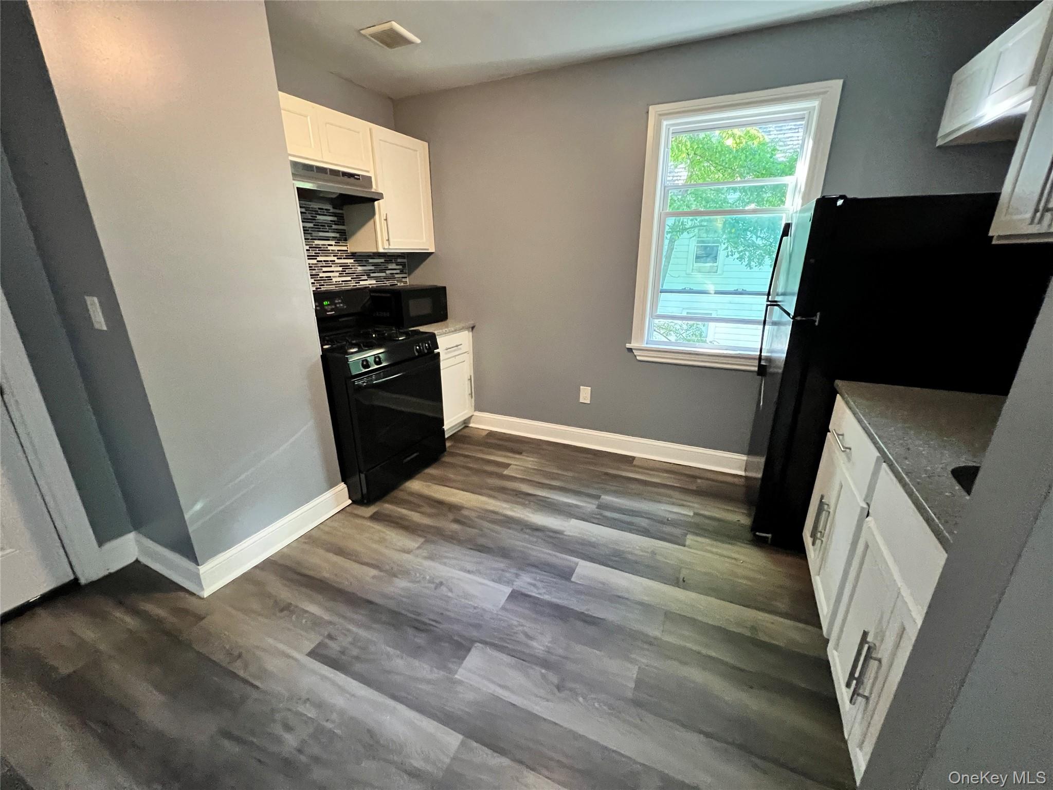 58 Lincoln Avenue # 2, Poughkeepsie, NY 12601