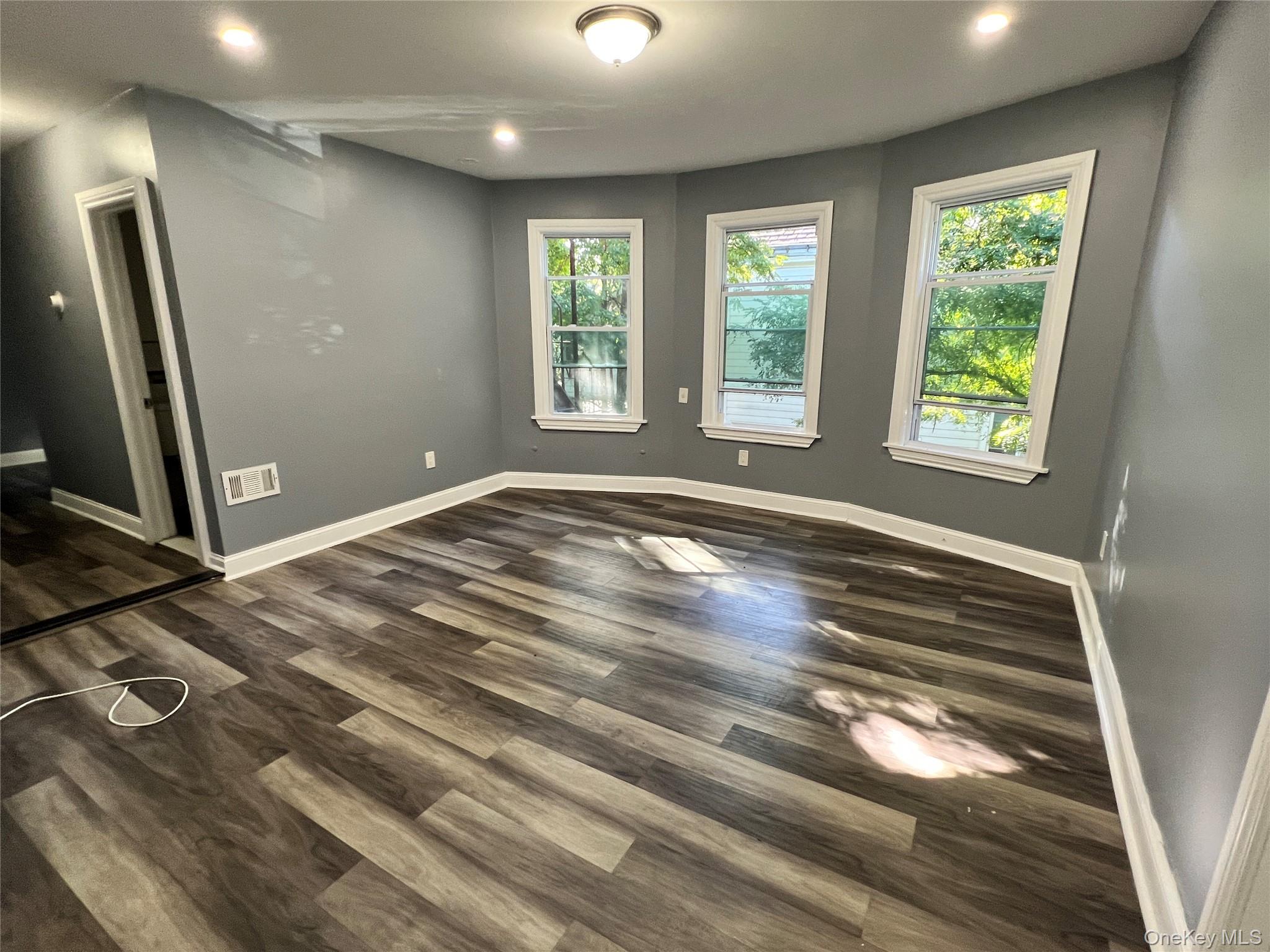 58 Lincoln Avenue # 2, Poughkeepsie, NY 12601