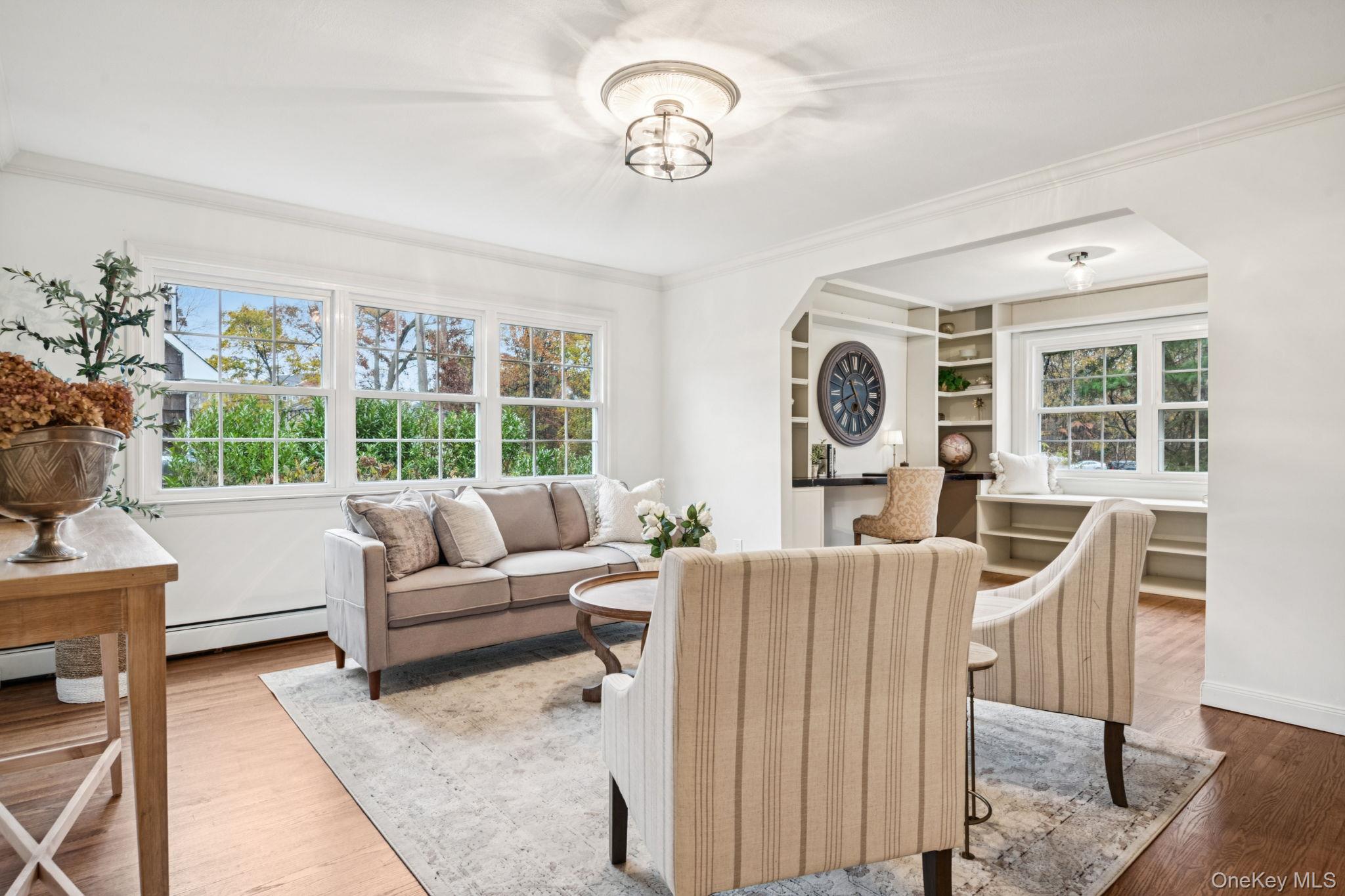 8 Storyland Lane, East Setauket, NY 11733