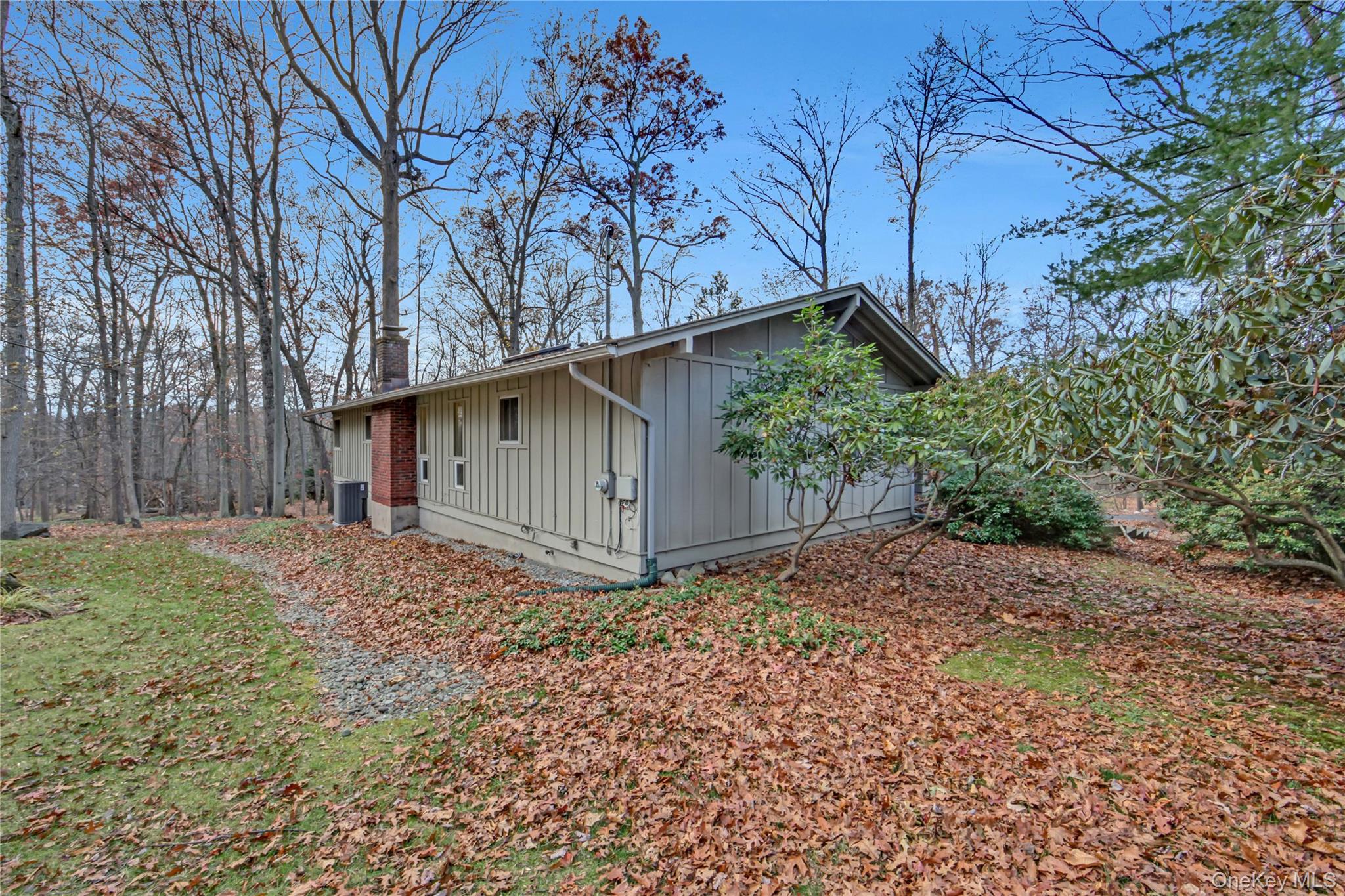 11 Charnwood Drive, Montebello, NY 10901