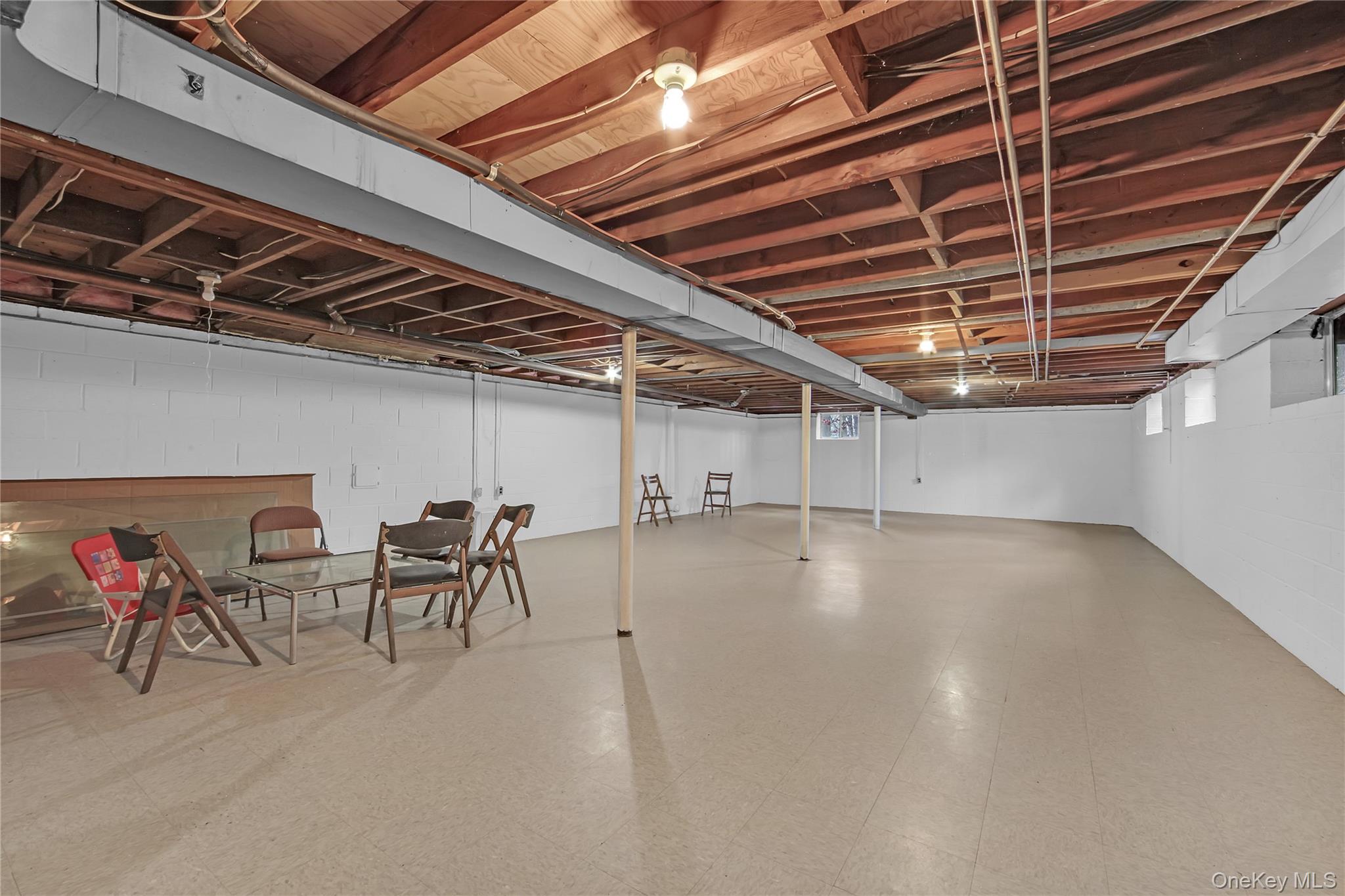 11 Charnwood Drive, Montebello, NY 10901