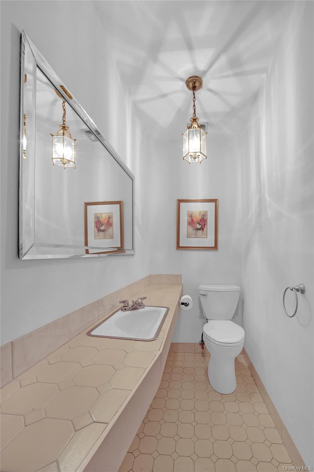 11 Charnwood Drive, Montebello, NY 10901