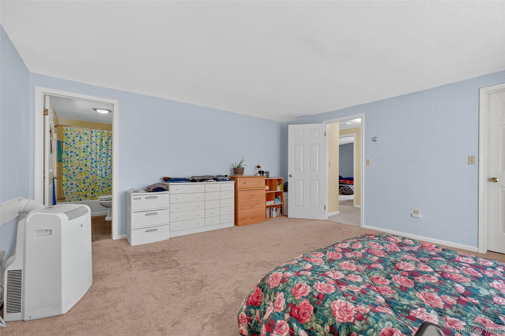 2 Renee Gate Street, Cortlandt Manor, NY 10567