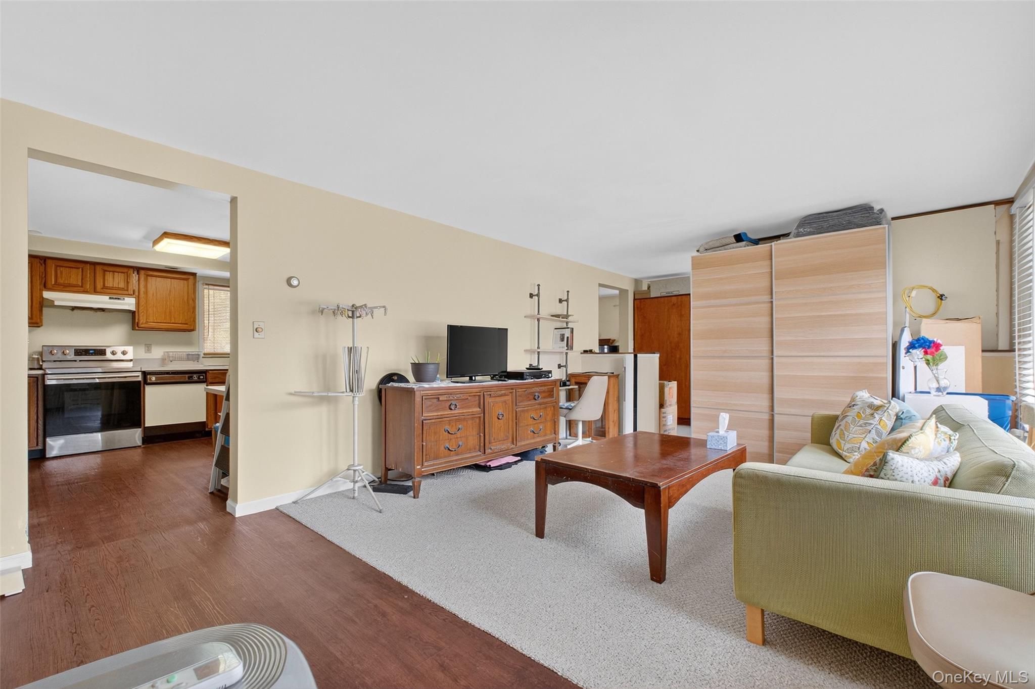 2 Renee Gate Street, Cortlandt Manor, NY 10567