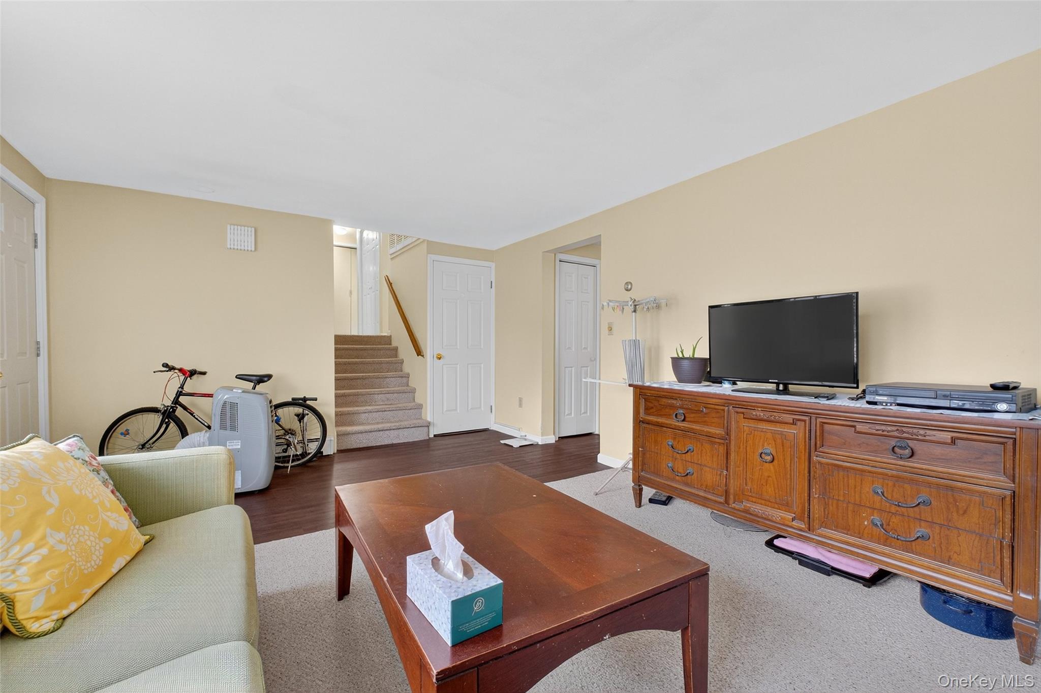 2 Renee Gate Street, Cortlandt Manor, NY 10567