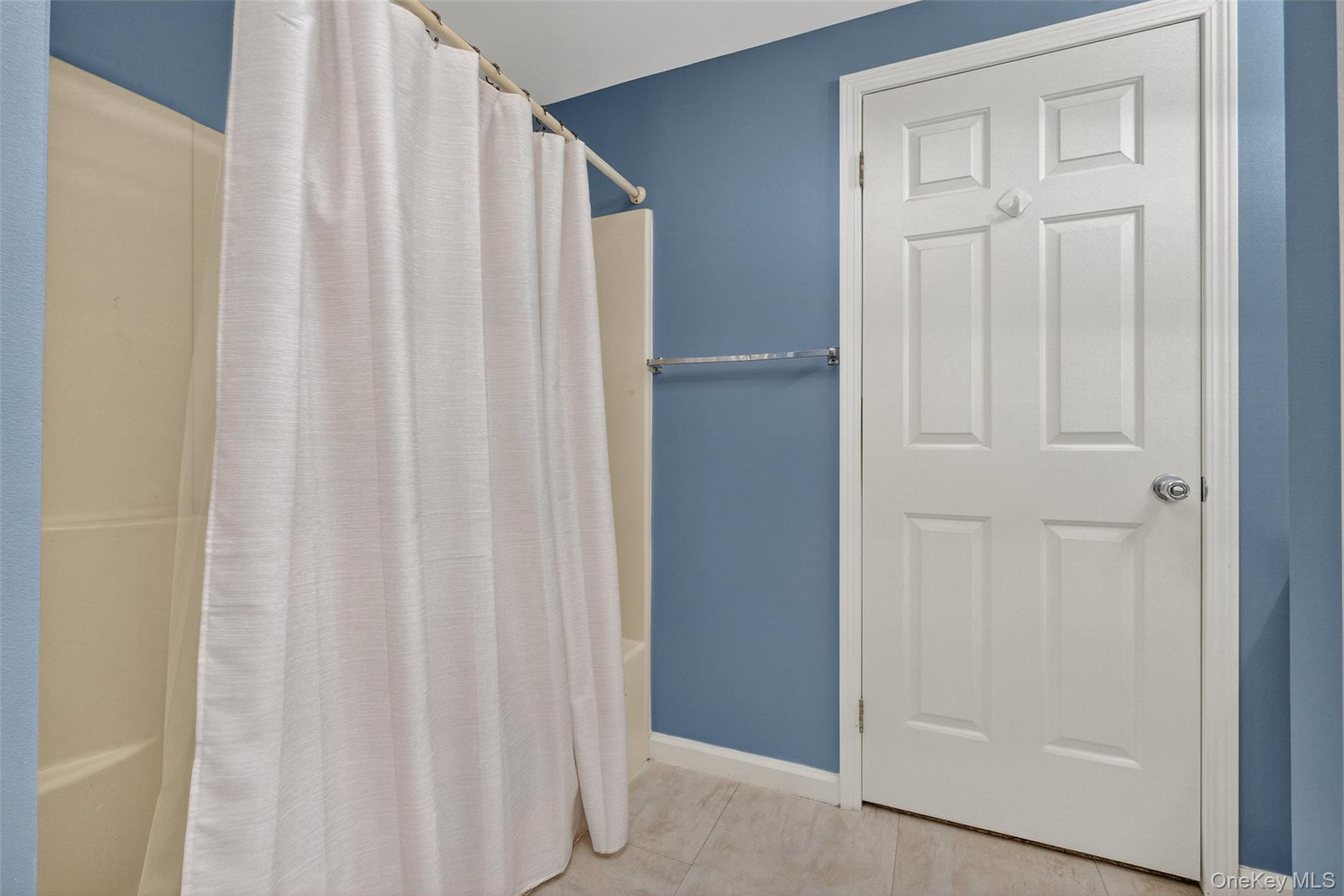 2 Renee Gate Street, Cortlandt Manor, NY 10567