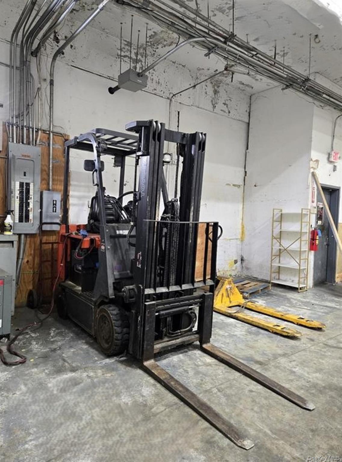 143 W Route 59, Hillburn, NY 10931