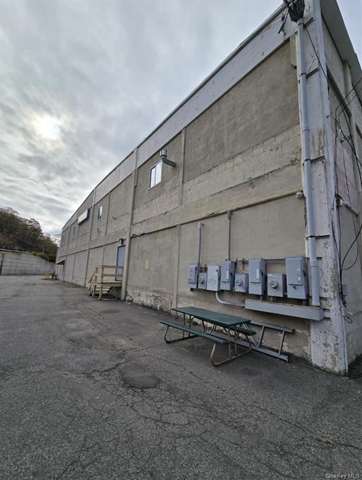 143 W Route 59, Hillburn, NY 10931