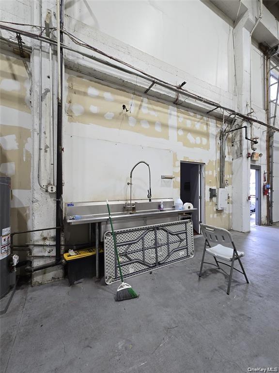 143 W Route 59, Hillburn, NY 10931