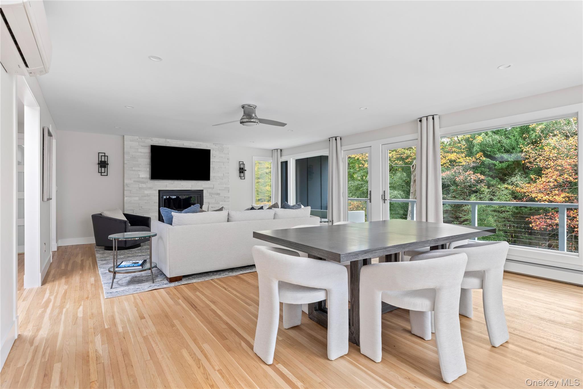 25 Wood Road, Sands Point, NY 11050