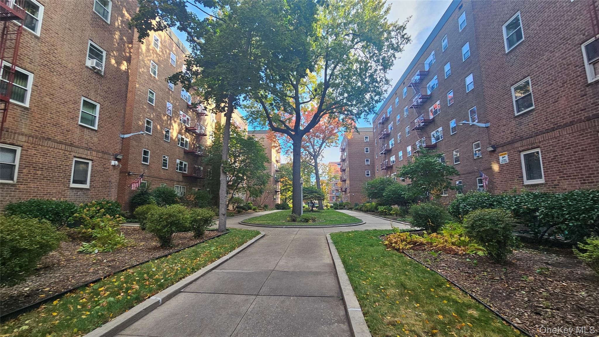 44-69 Kissena Boulevard # 4M, Flushing, NY 11355