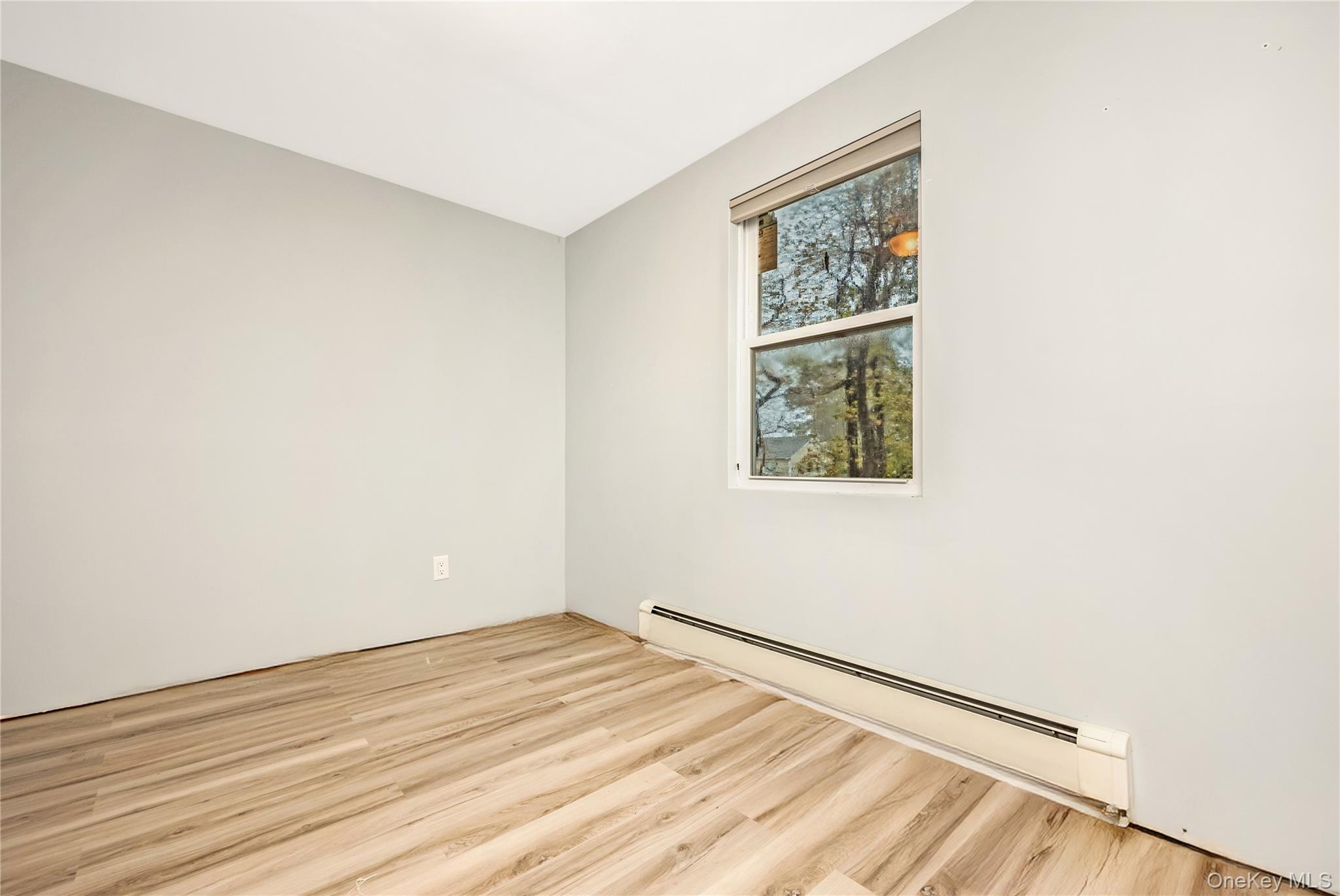 1137 Namdac Avenue, Bay Shore, NY 11706