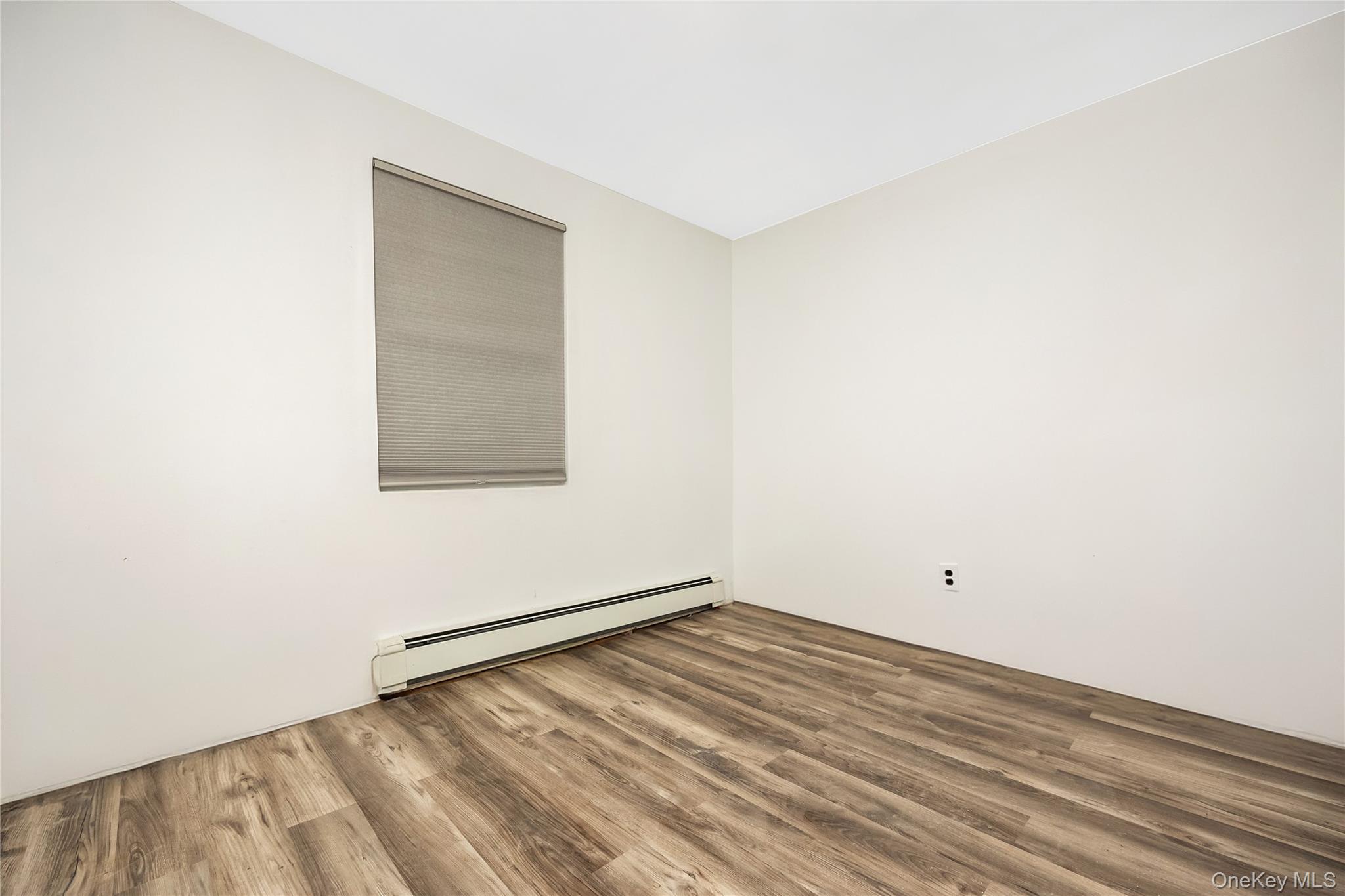 1137 Namdac Avenue, Bay Shore, NY 11706