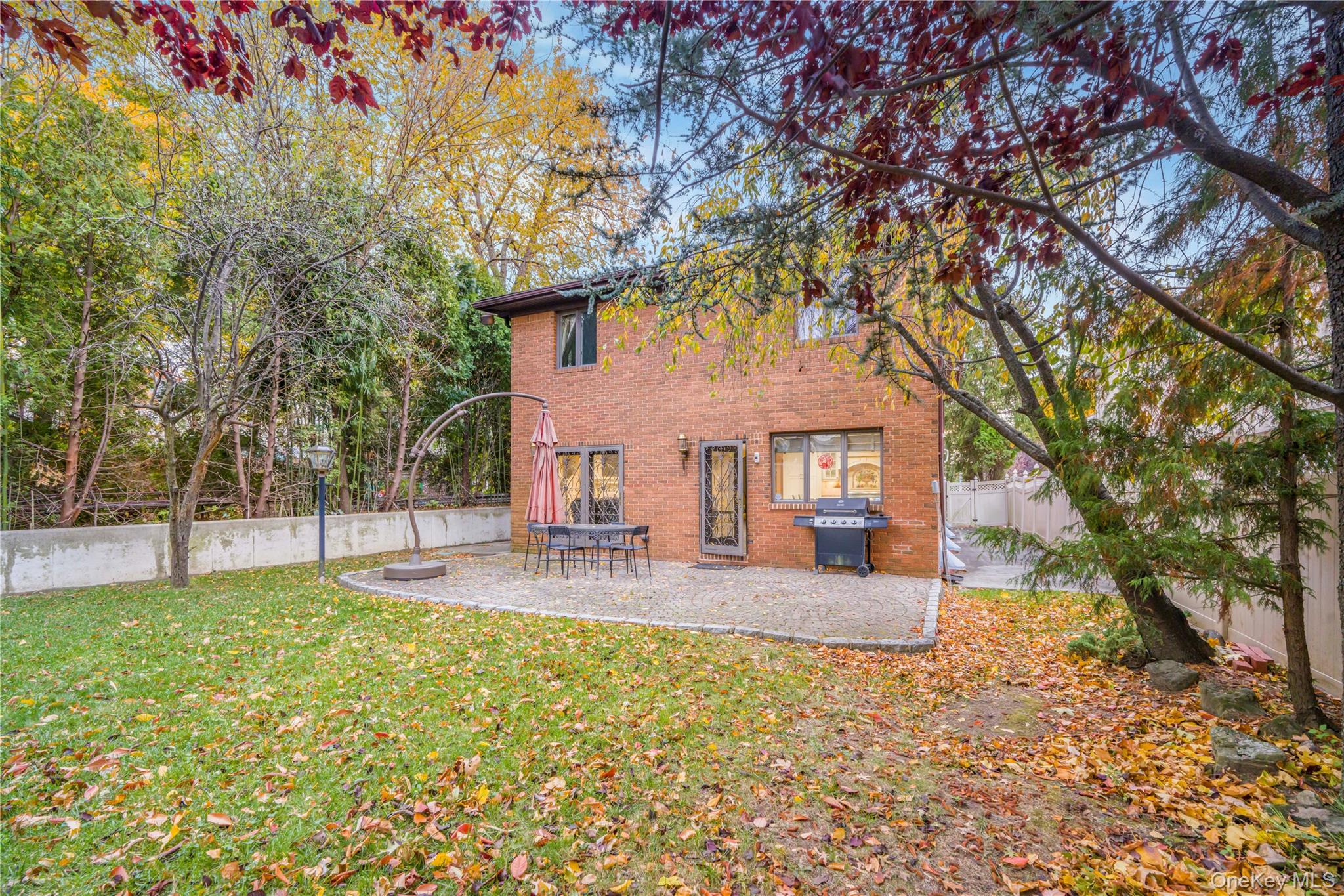 201-05 28th Ave, Bayside, NY 11360