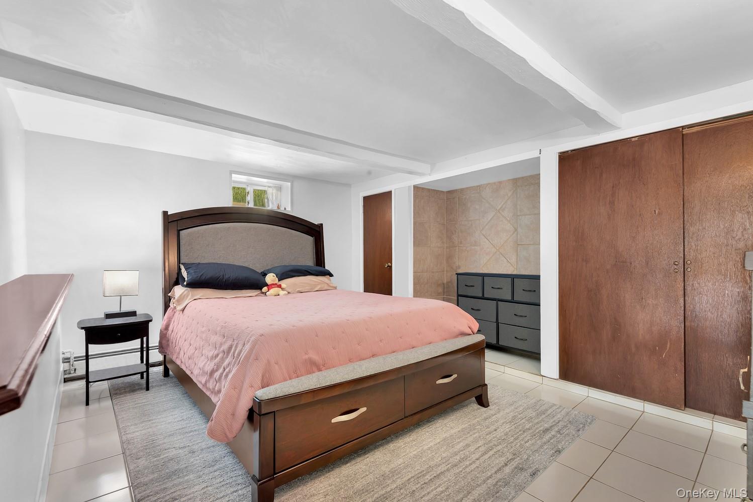 24 Old Knollwood Road, White Plains, NY 10607