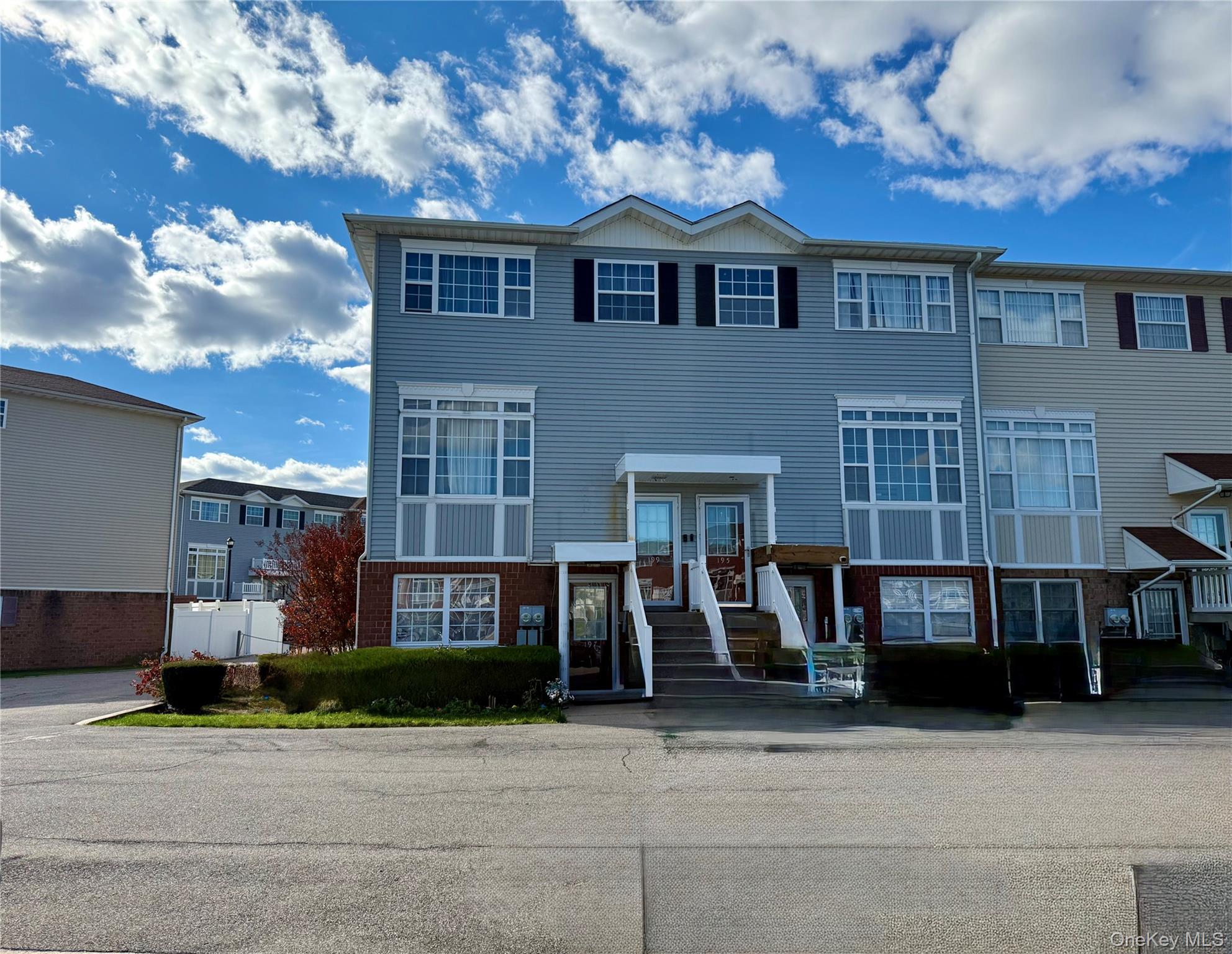 197 Surf Drive # 123, Bronx, NY 10473