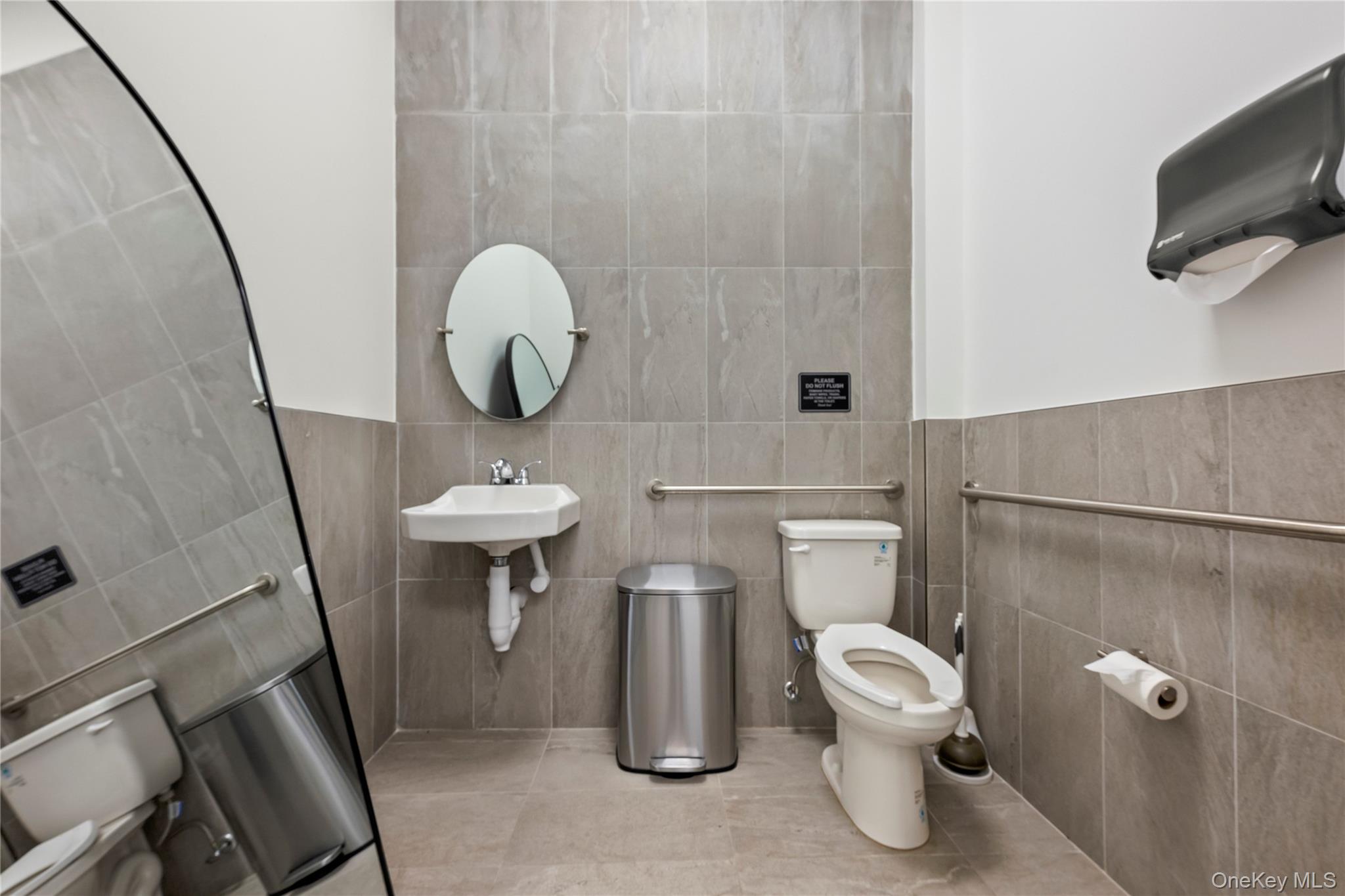 3173 Long Beach Road, Oceanside, NY 11572