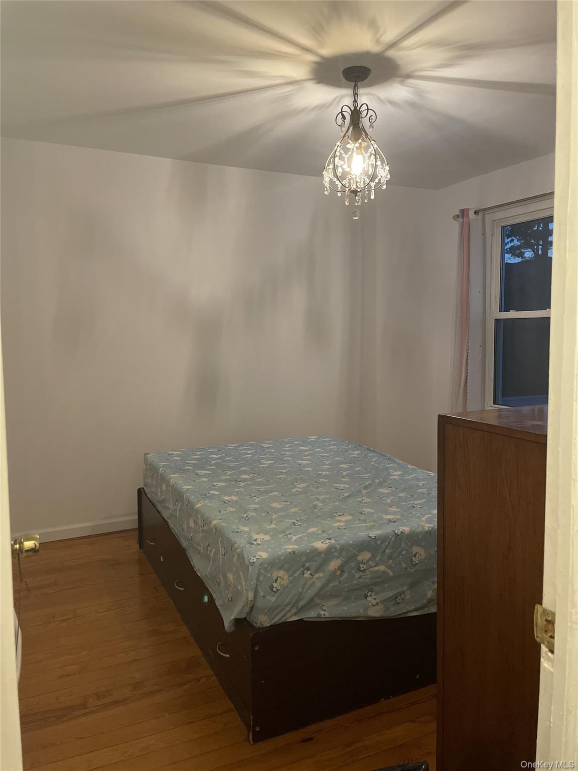 78-54 76th Street, Glendale, NY 11385