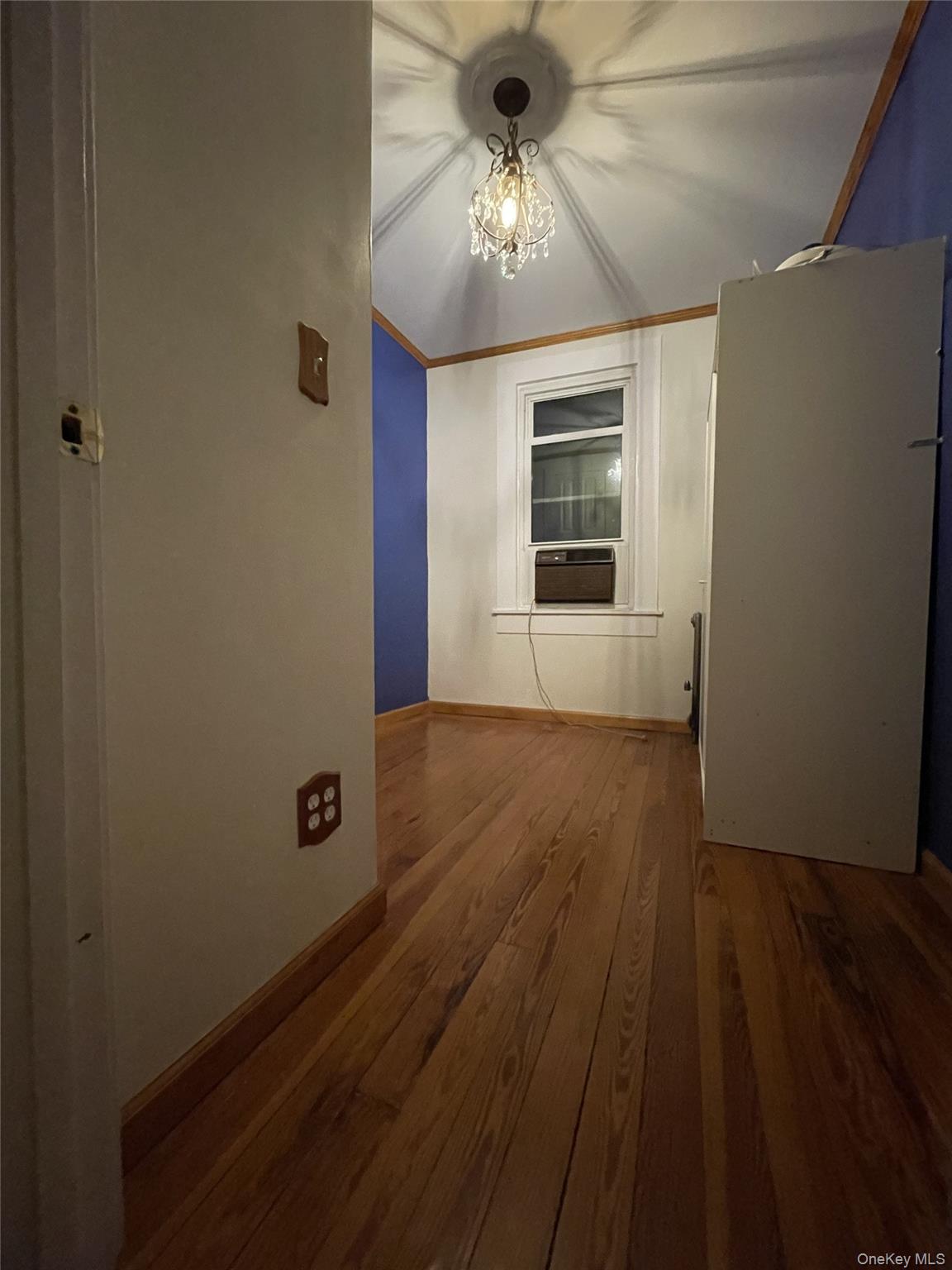 78-54 76th Street, Glendale, NY 11385