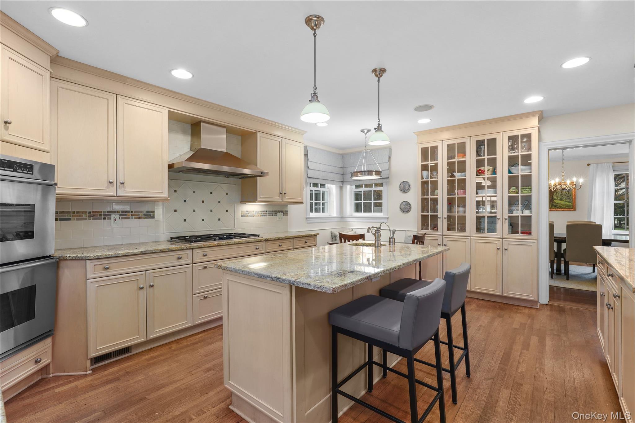 12 Sunnybrae Place, Bronxville, NY 10708