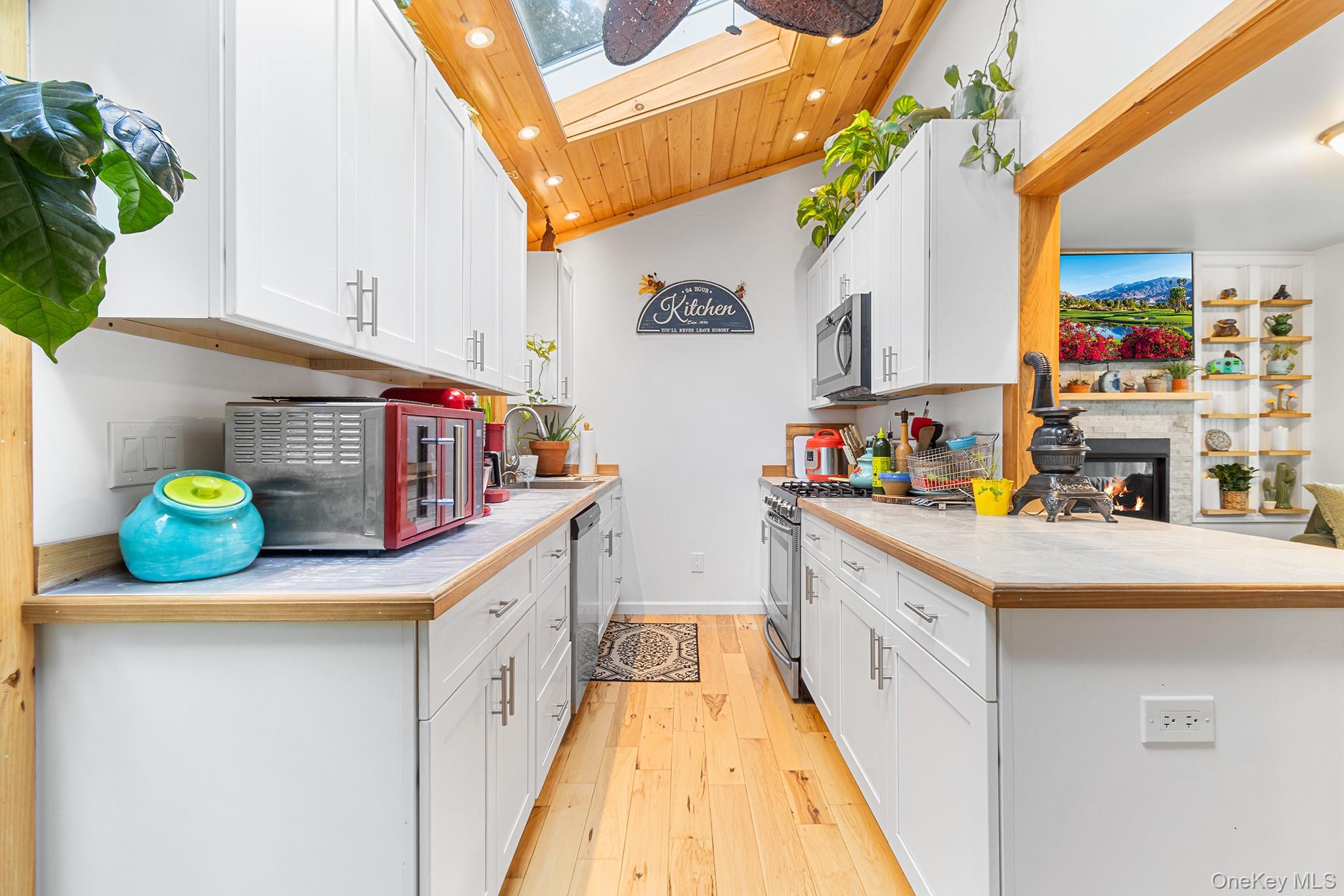 55 Newcomb Trail, Ridge, NY 11961