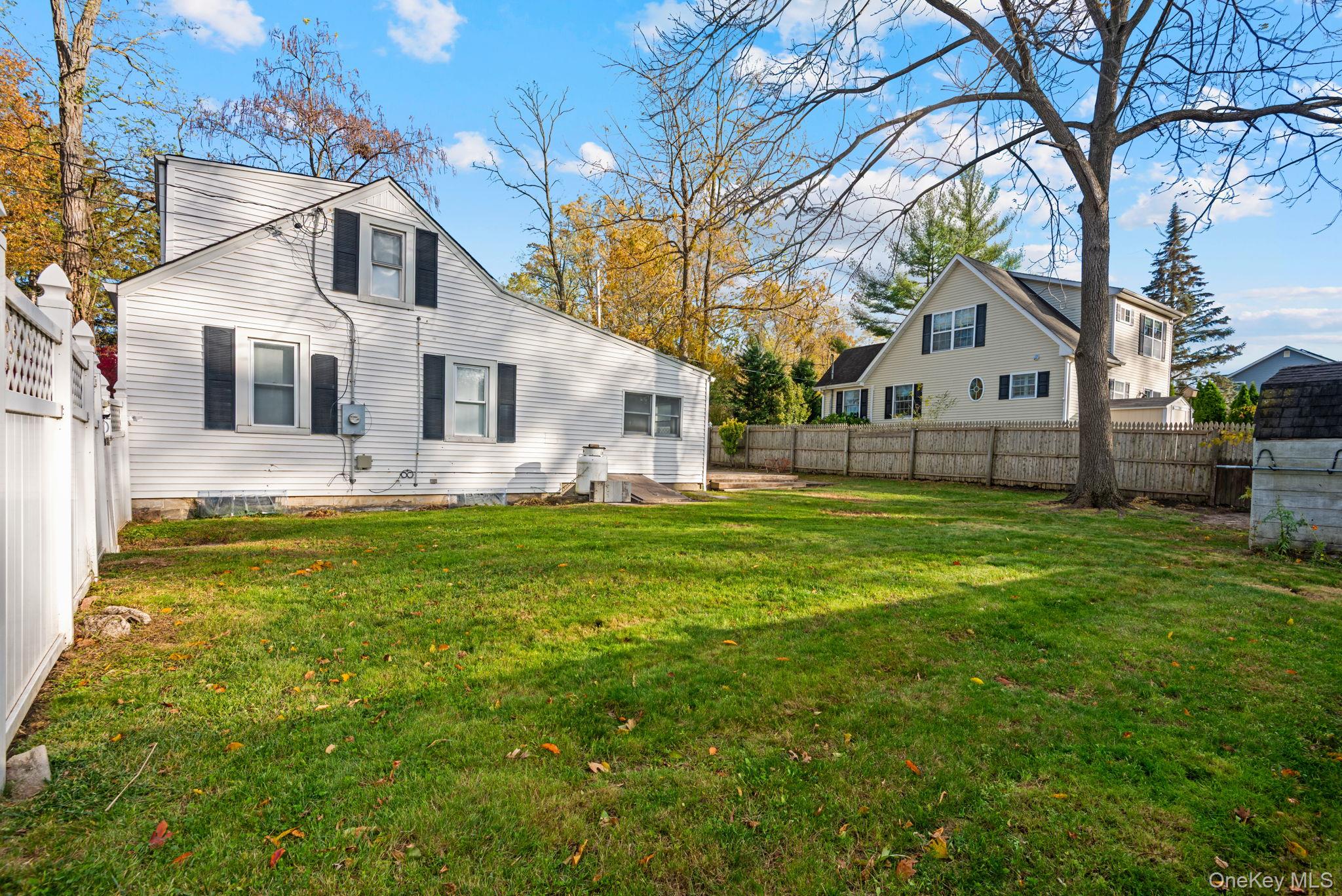 28 Woodland Drive, Kings Park, NY 11754