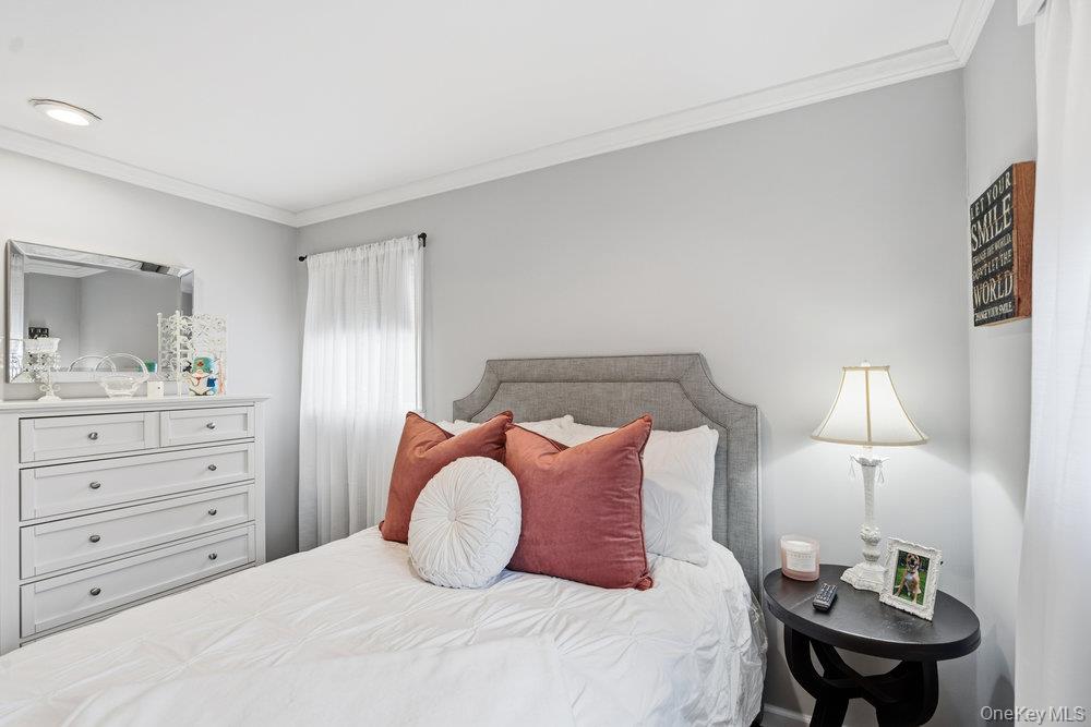 1584 Church Street, Holbrook, NY 11741