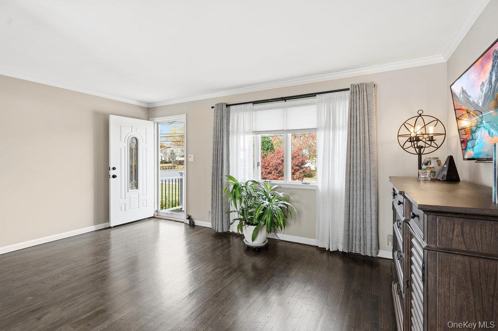 1584 Church Street, Holbrook, NY 11741