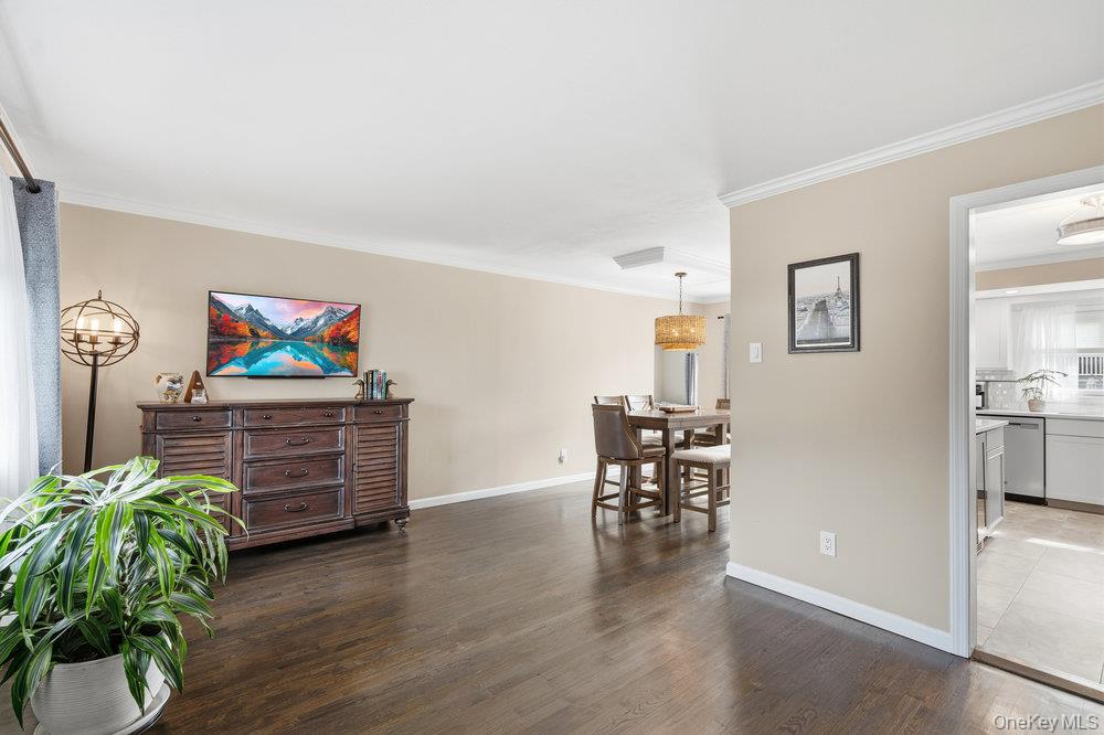 1584 Church Street, Holbrook, NY 11741