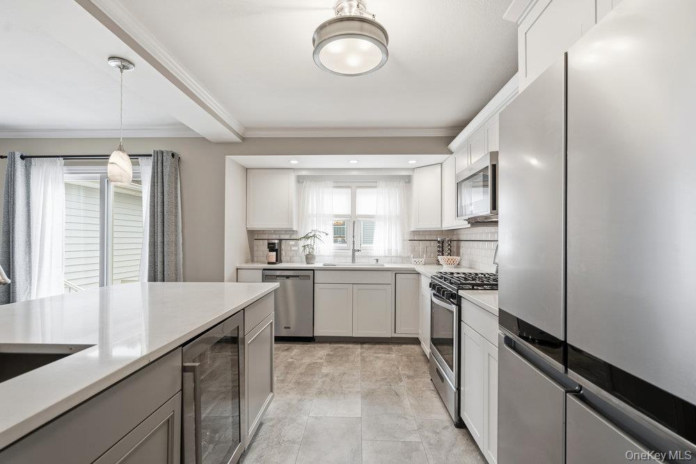 1584 Church Street, Holbrook, NY 11741