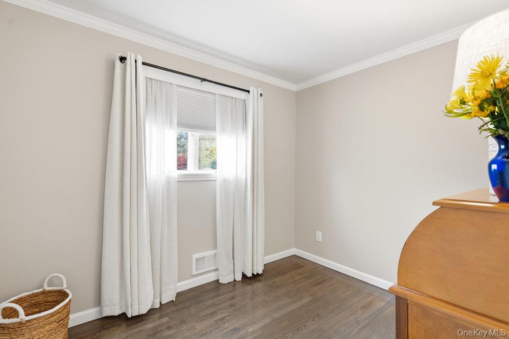 1584 Church Street, Holbrook, NY 11741