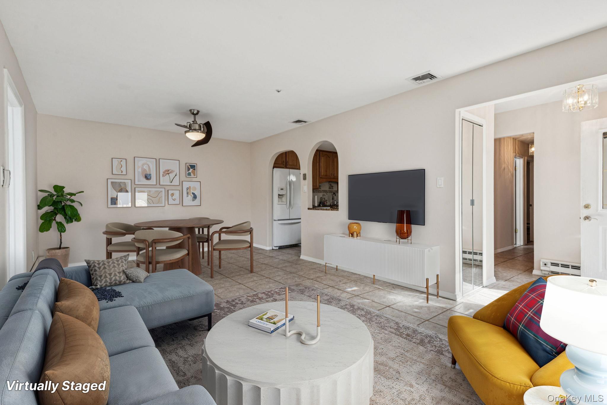 5 Fredricksburg Court, Coram, NY 11727