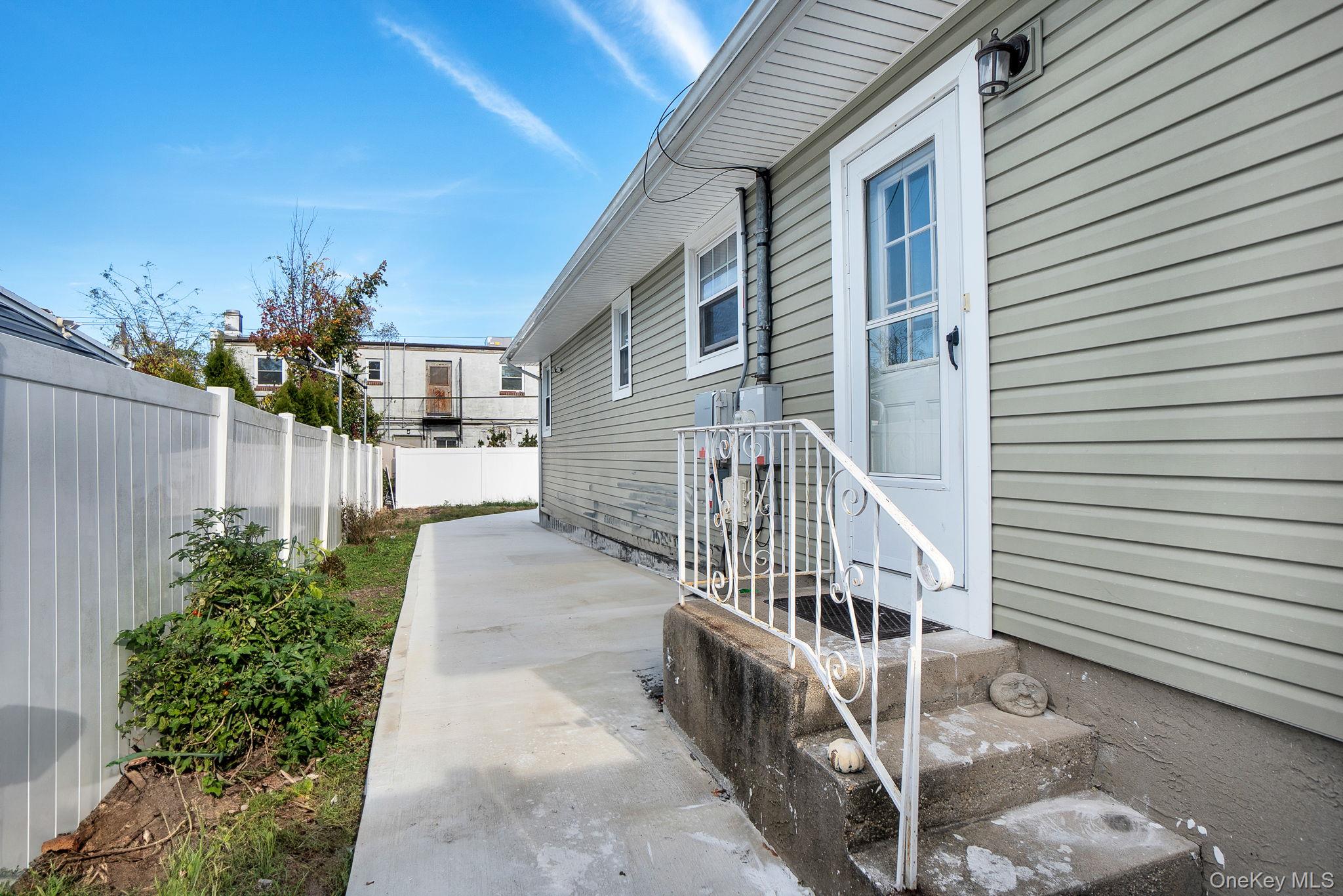 61 S Merrick Road, Massapequa, NY 11758