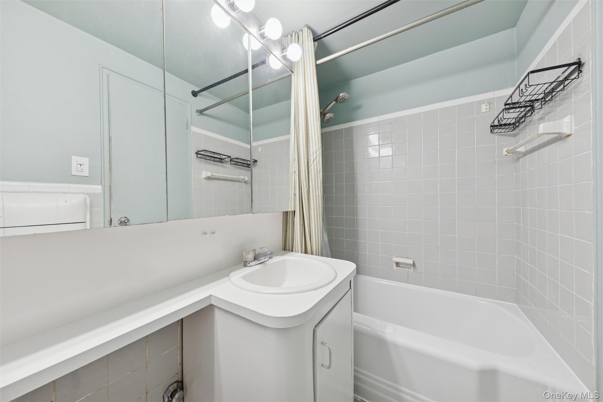 3725 Henry Hudson Parkway # 7F, Bronx, NY 10463