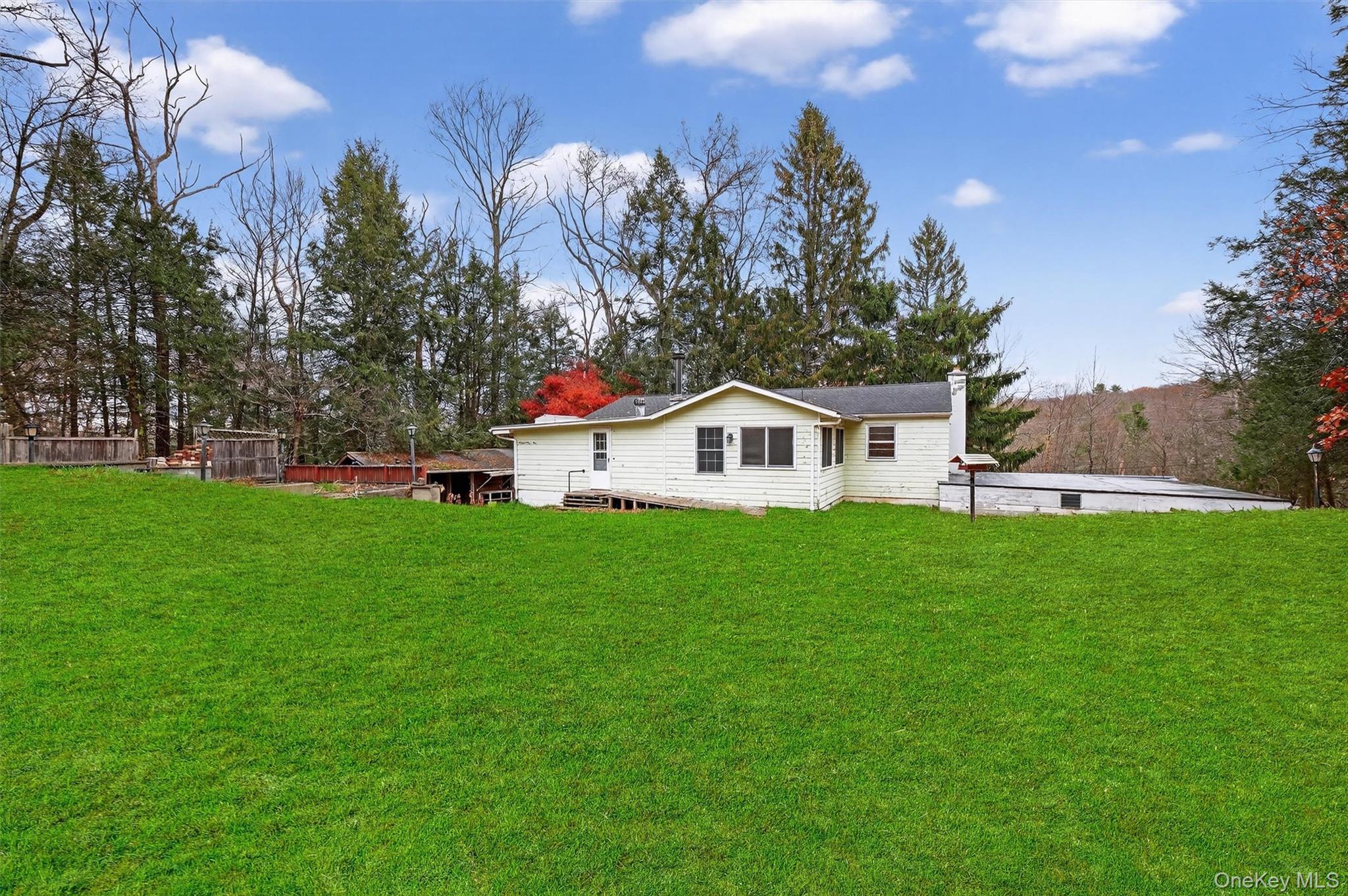 62 Ernest Road, Stanfordville, NY 12581