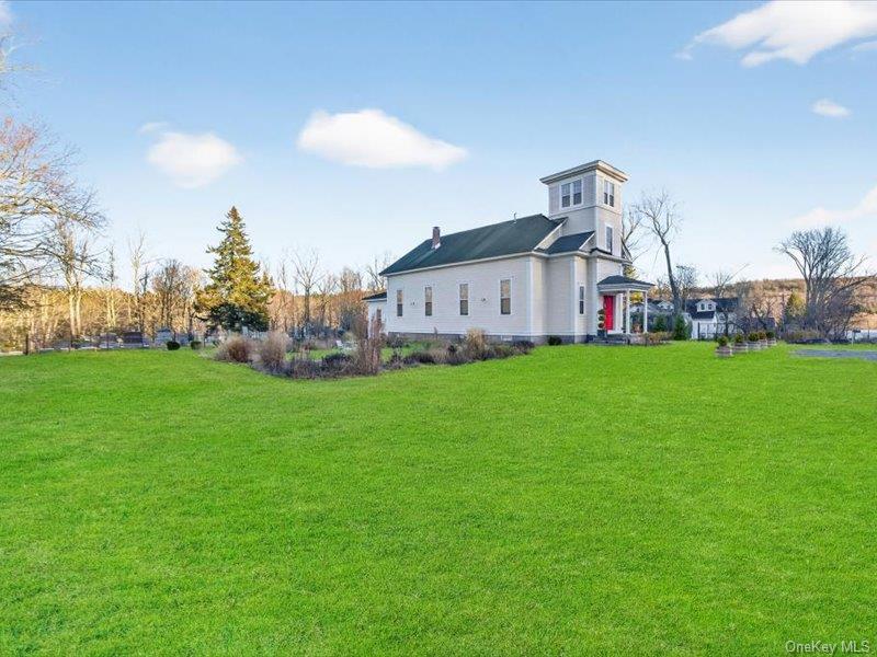 40 Sacks Road, Harris, NY 12742